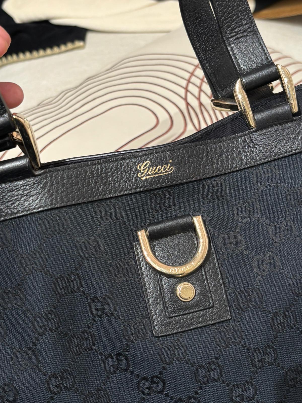 Gucci GG shoulder bag  100%Authentic,95%new✅dust bag