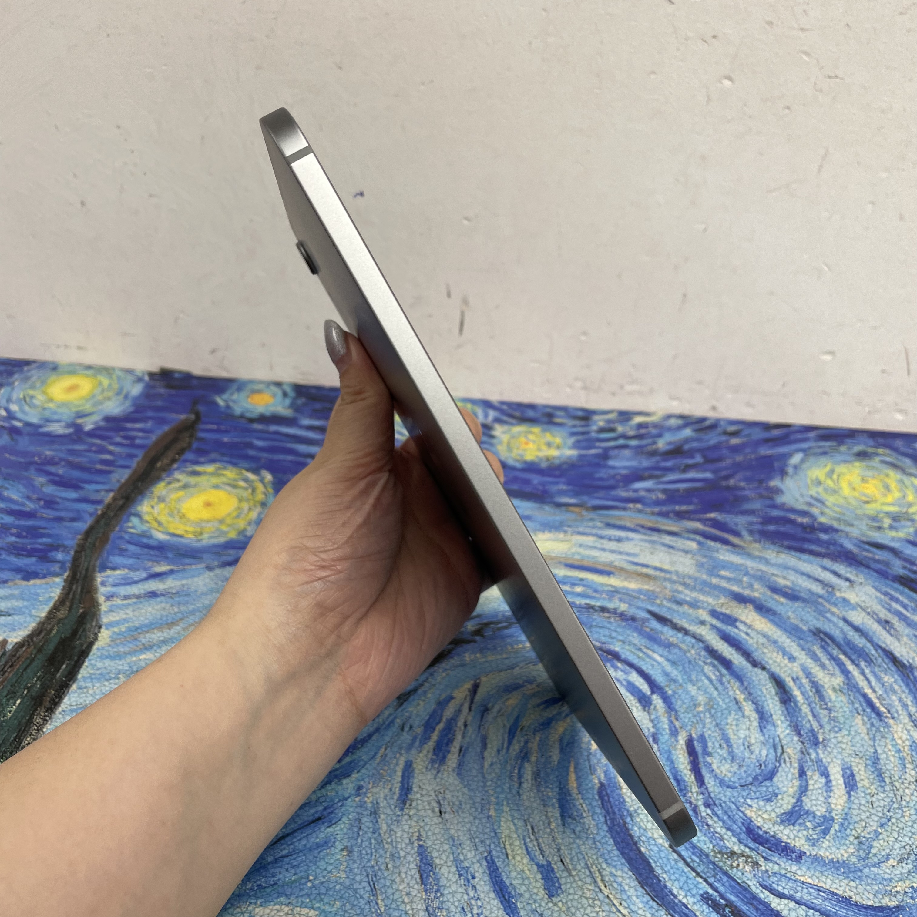 *7165 iPad mini 7 全新機 128GB 5G版 灰色 gray