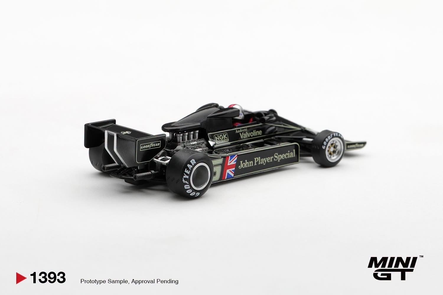 (預訂 Pre Order) Mini GT ( MGT01393-L ) Lotus 78 #5 Mario Andretti 1977 US GP West Winner