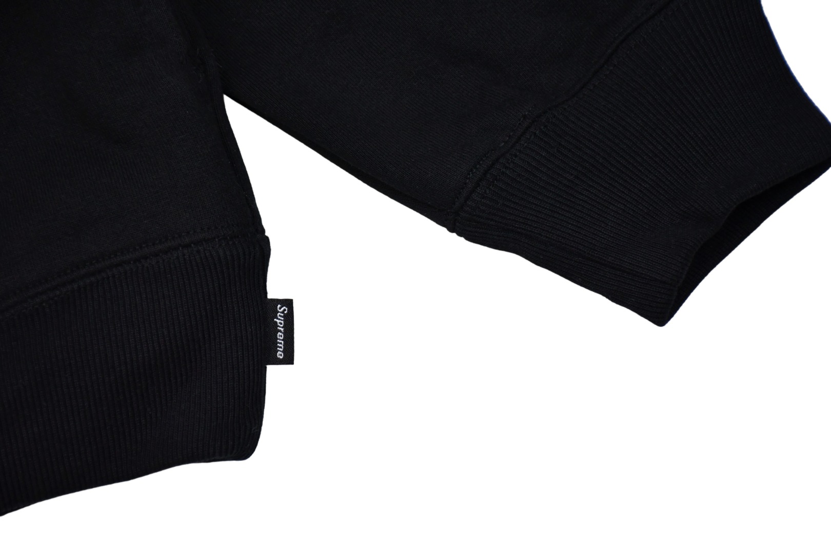 Supreme Crest Appliqué Half Zip Pullover