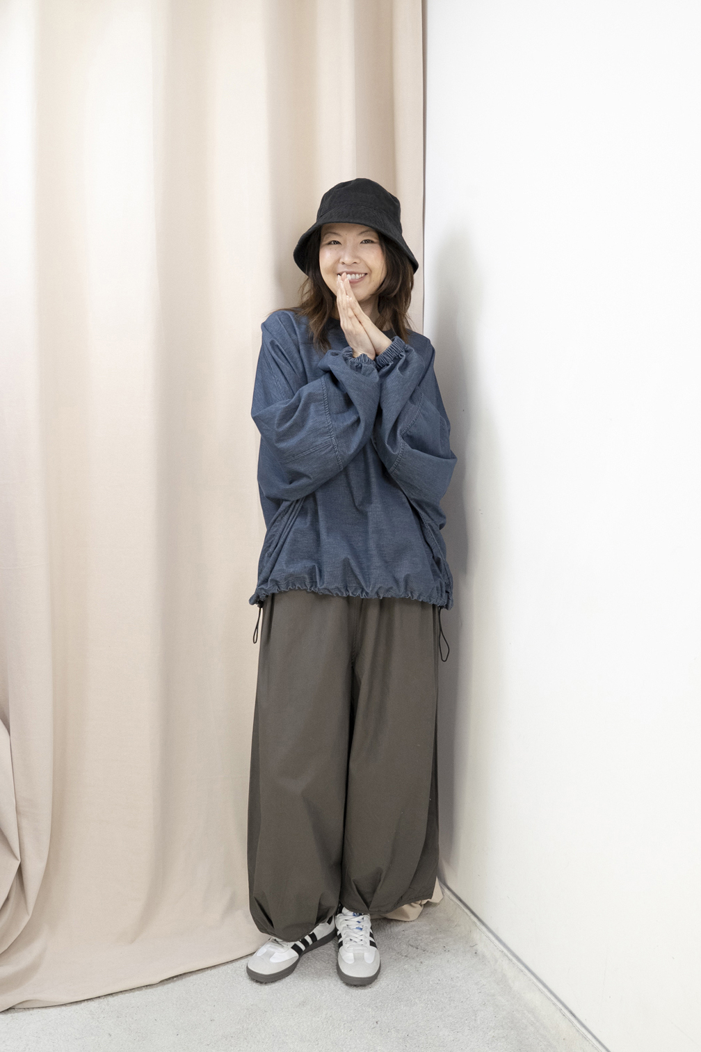 牛仔布感蝙蝠袖造型上衣