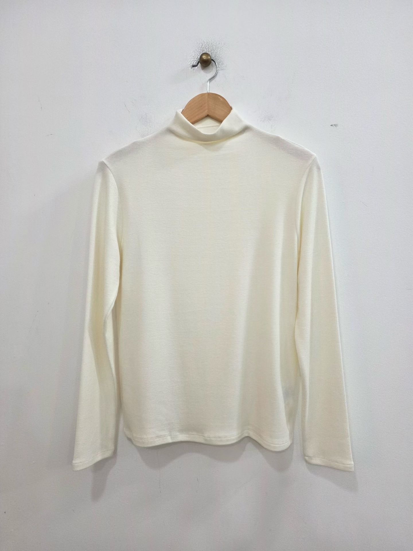 MidNeck wool basic tee