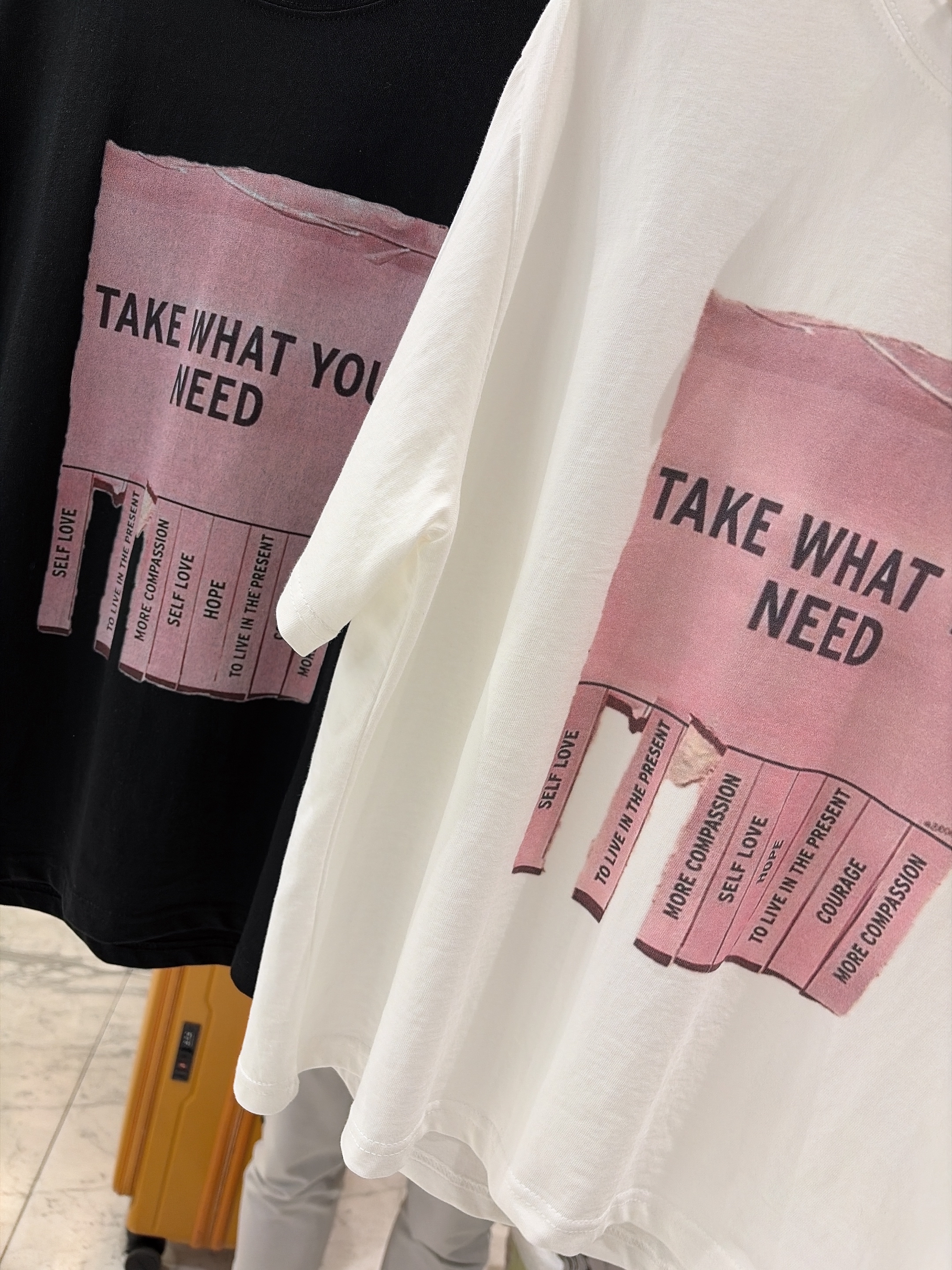 Label Tee 