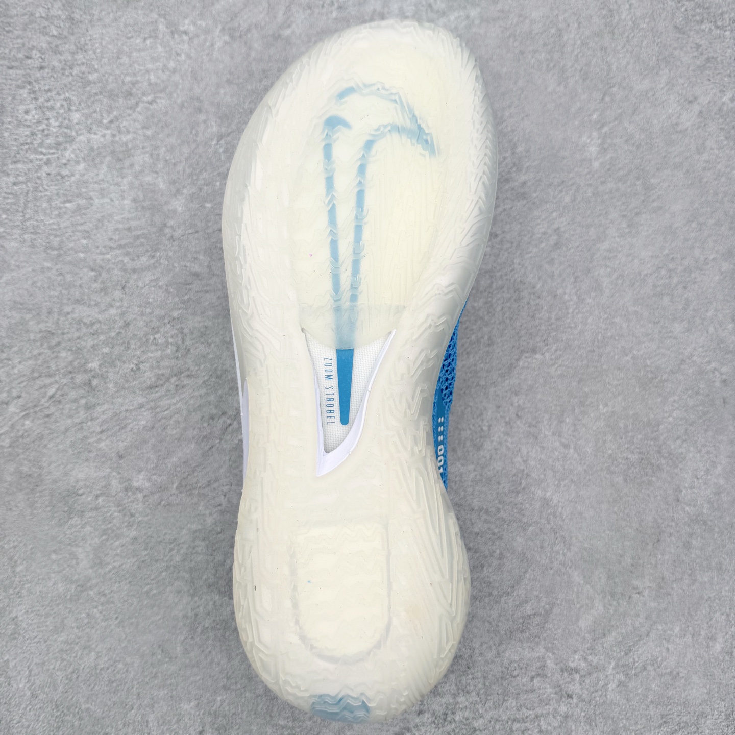 Nike Air Zoom GT Cut 1