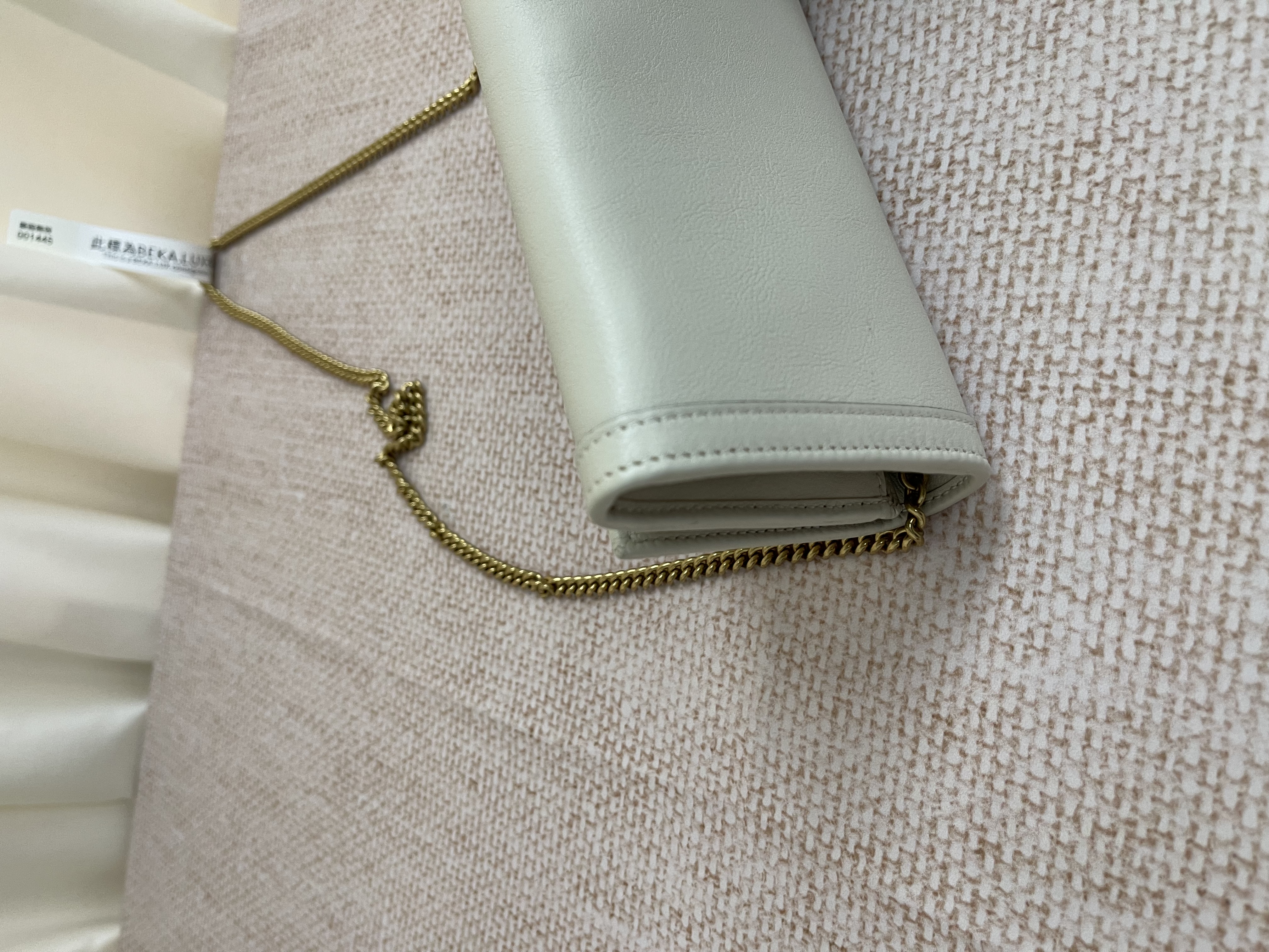 Pre-owned Gucci Diana WOC/ Product Code: 26022404