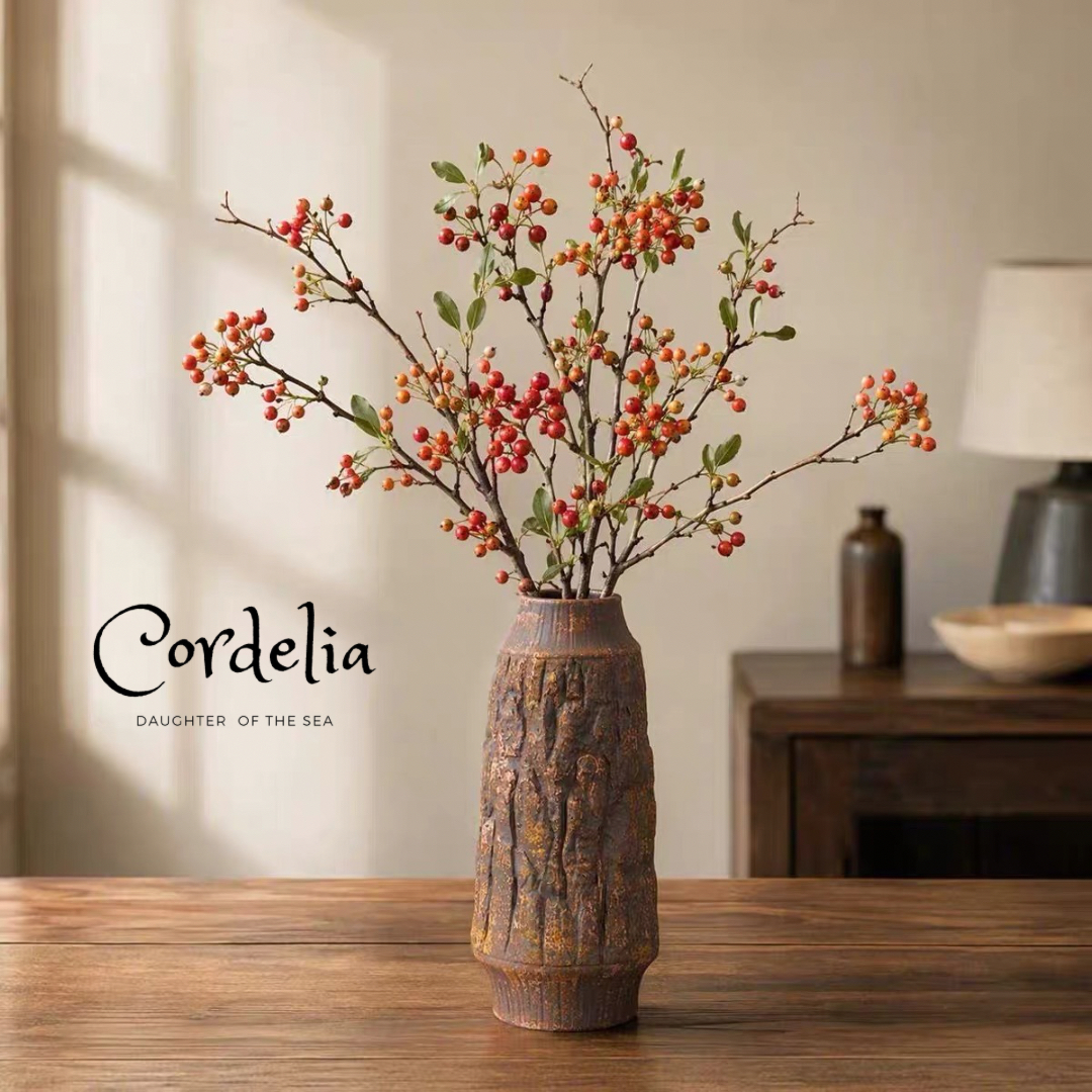 Cordelia 仿樹皮復古花瓶