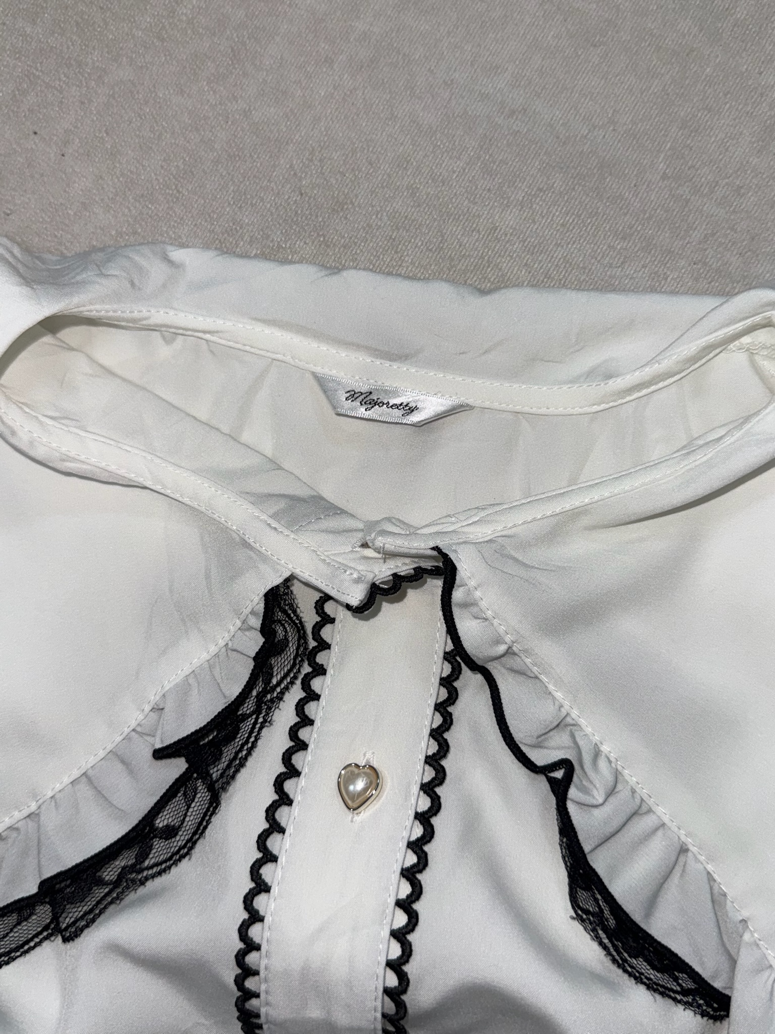 White Big Collar Black Lace Trim Blouse