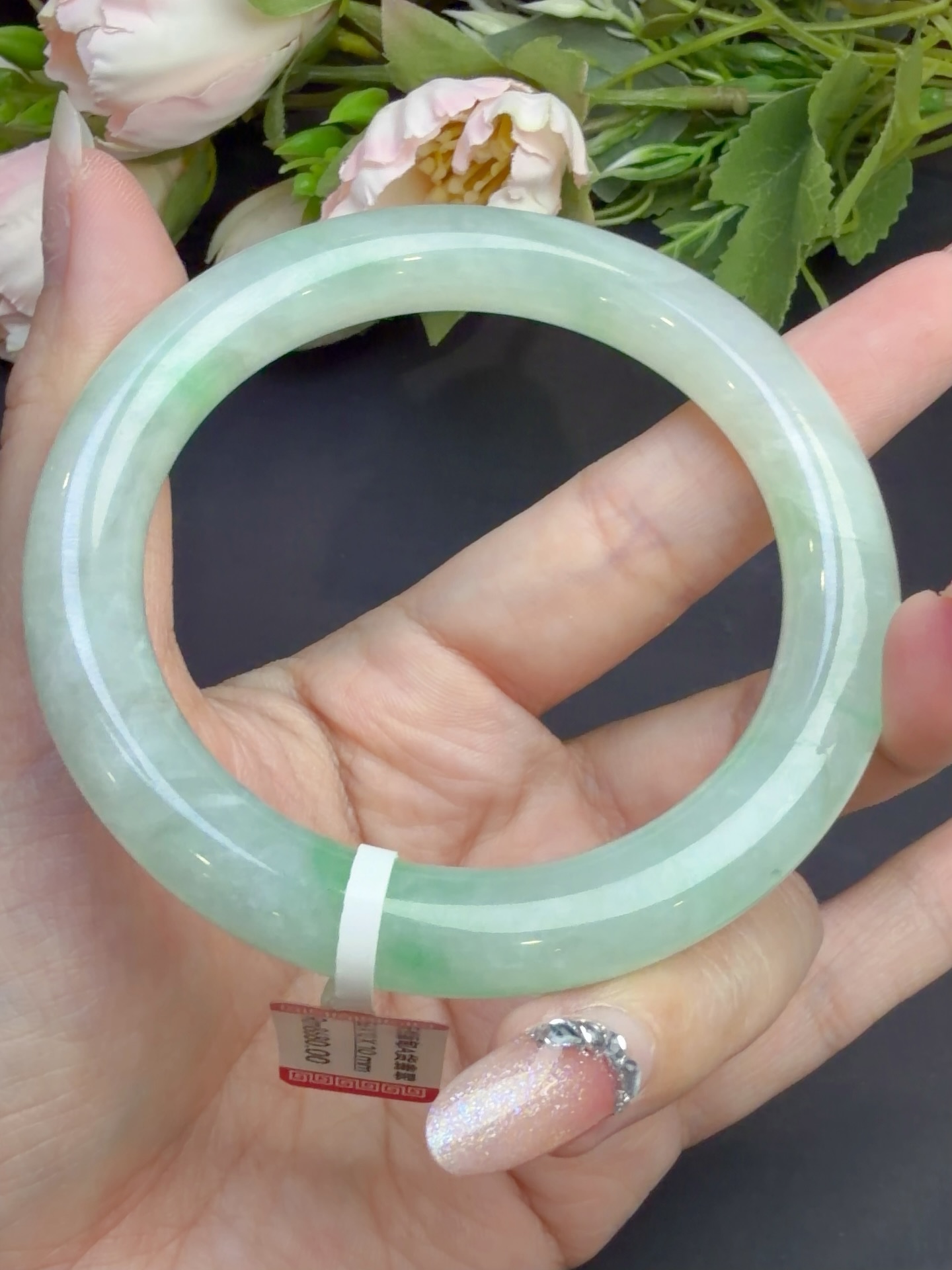 立春全场优惠！！🇲🇾超值Rm3600🉐🚫原价Rm4380.00冰胶金丝绿翡翠手镯 57*9*9mm 附证书#马来西亚翡翠 #怡保 #吉隆坡 #新山 #新加坡 翡翠手镯