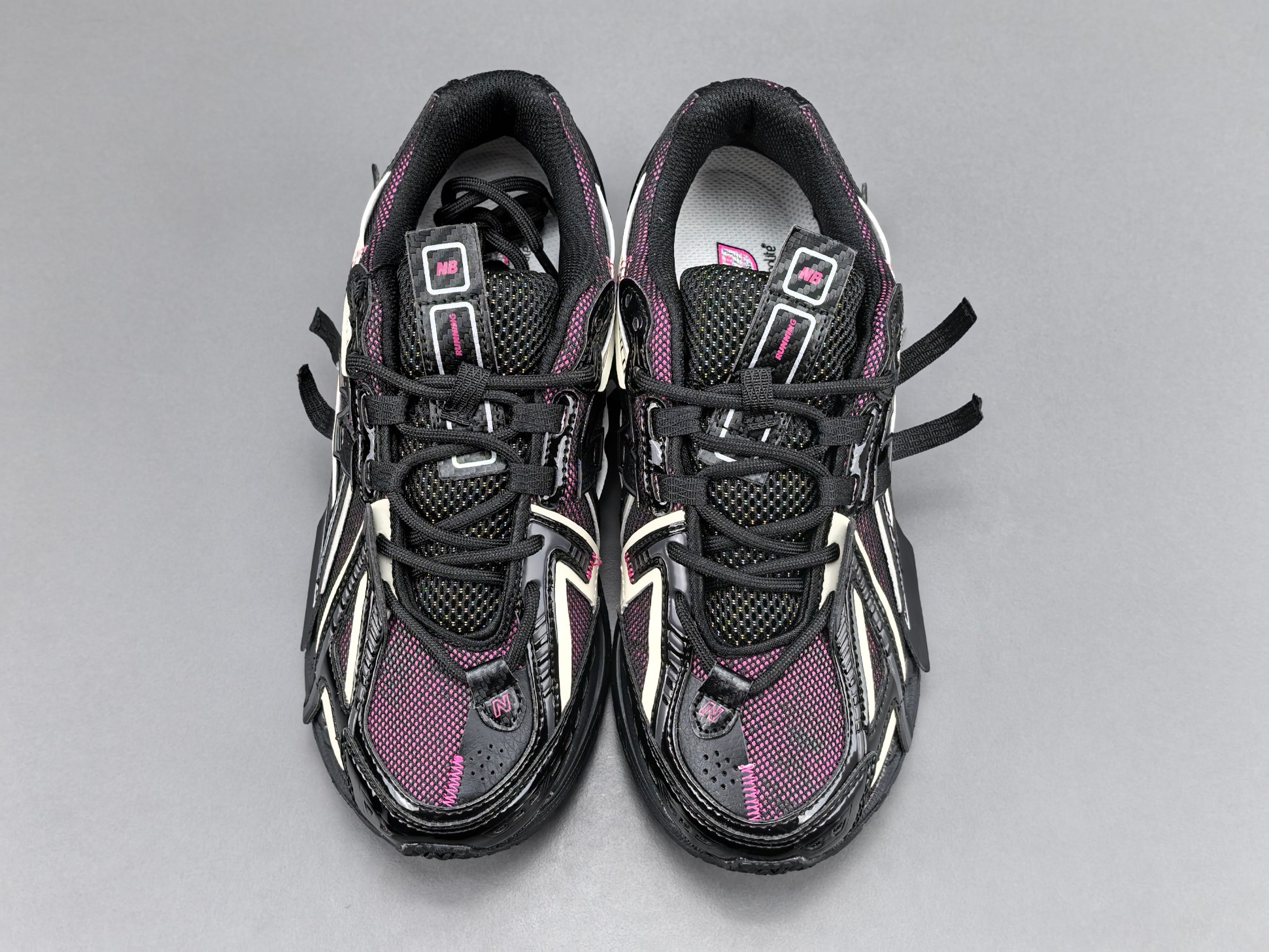 New Balance 1906A U1906AD