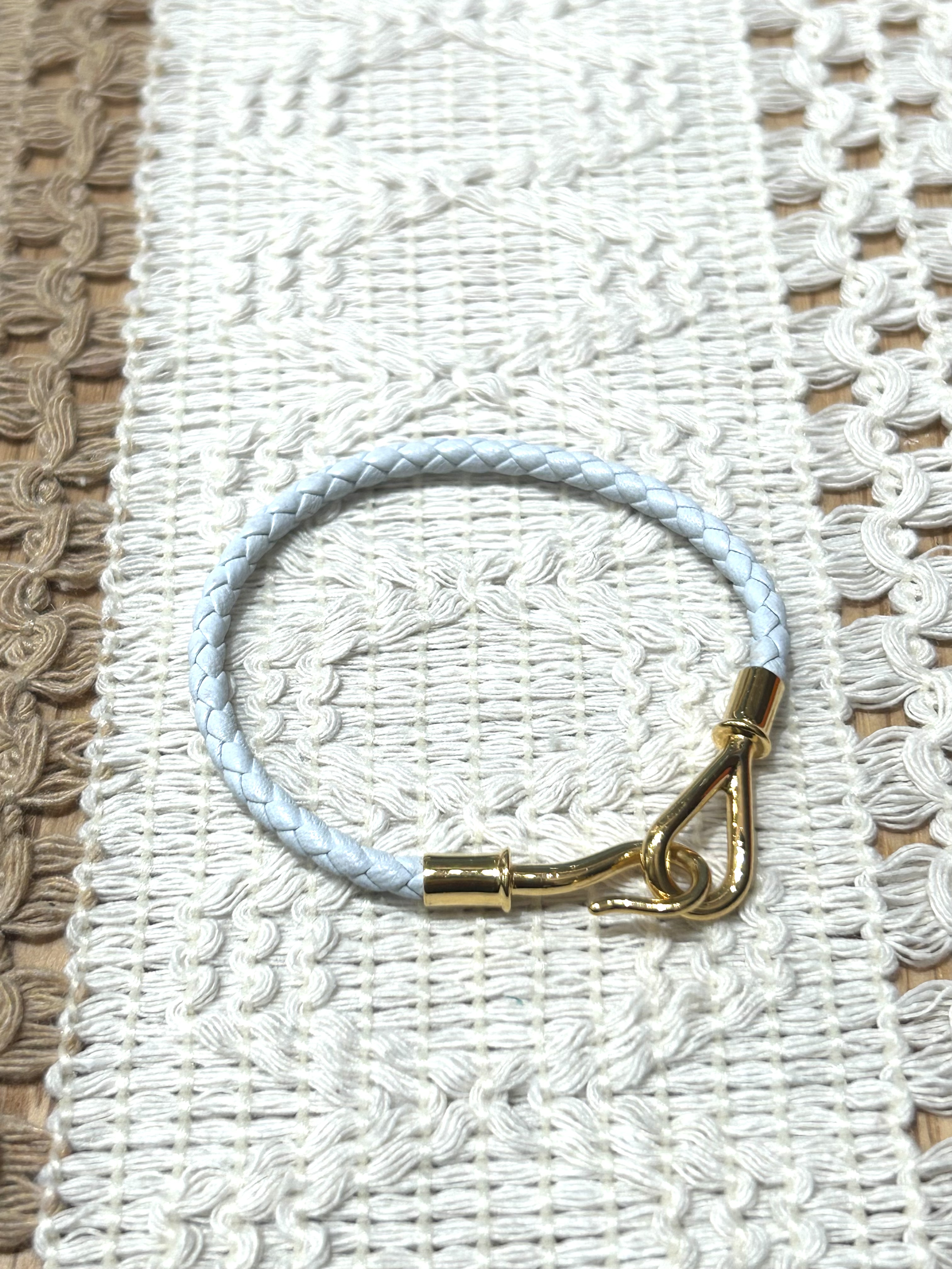 Hermes jumbo bracelet 100%Authentic, 98%new 