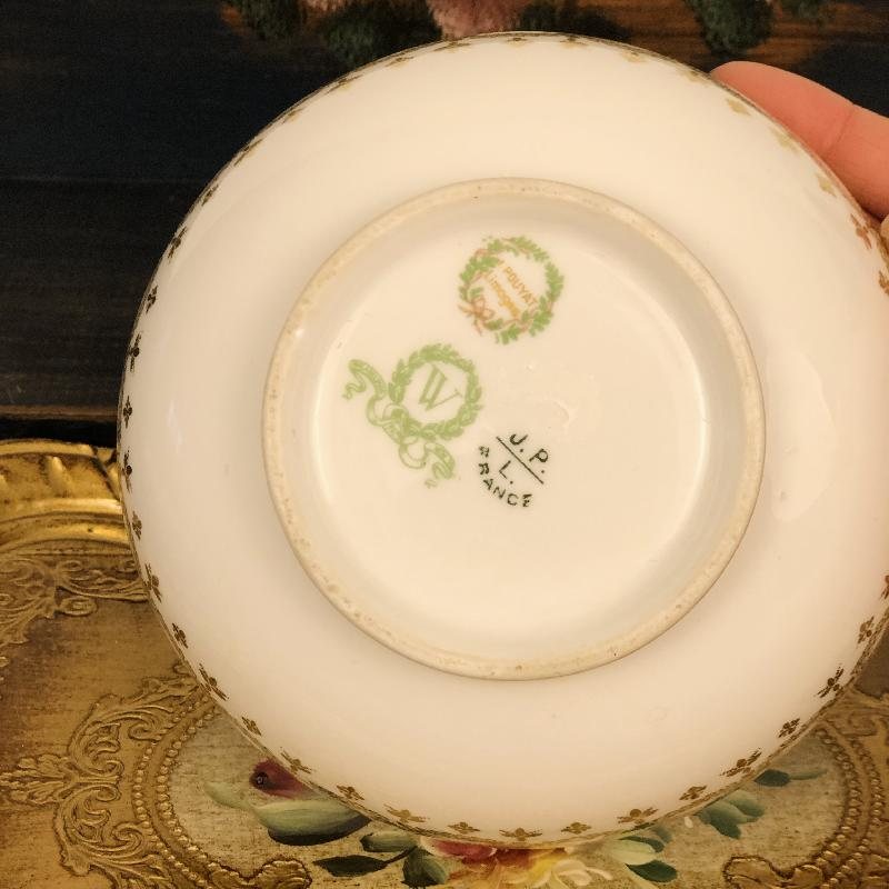 Antique Pre-1930s French Limoges by Jean Pouyat Elegant Laurel Gold Gilt Bowl(MT467)