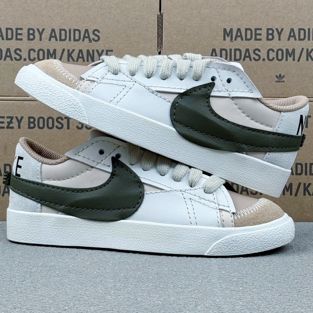 Nike Blazer Low '77 Jumbo
