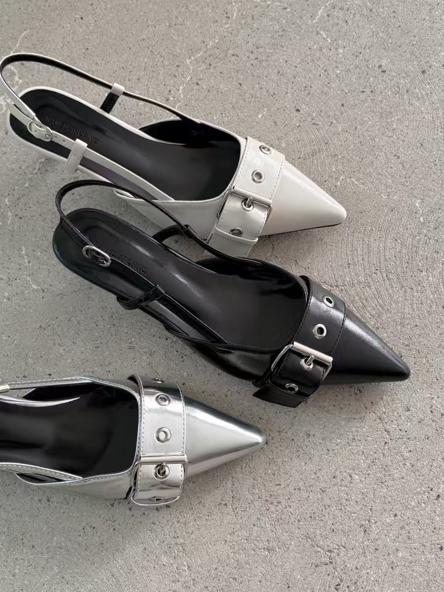 26SS/ 4CM SILVER BUCKLE HEELS