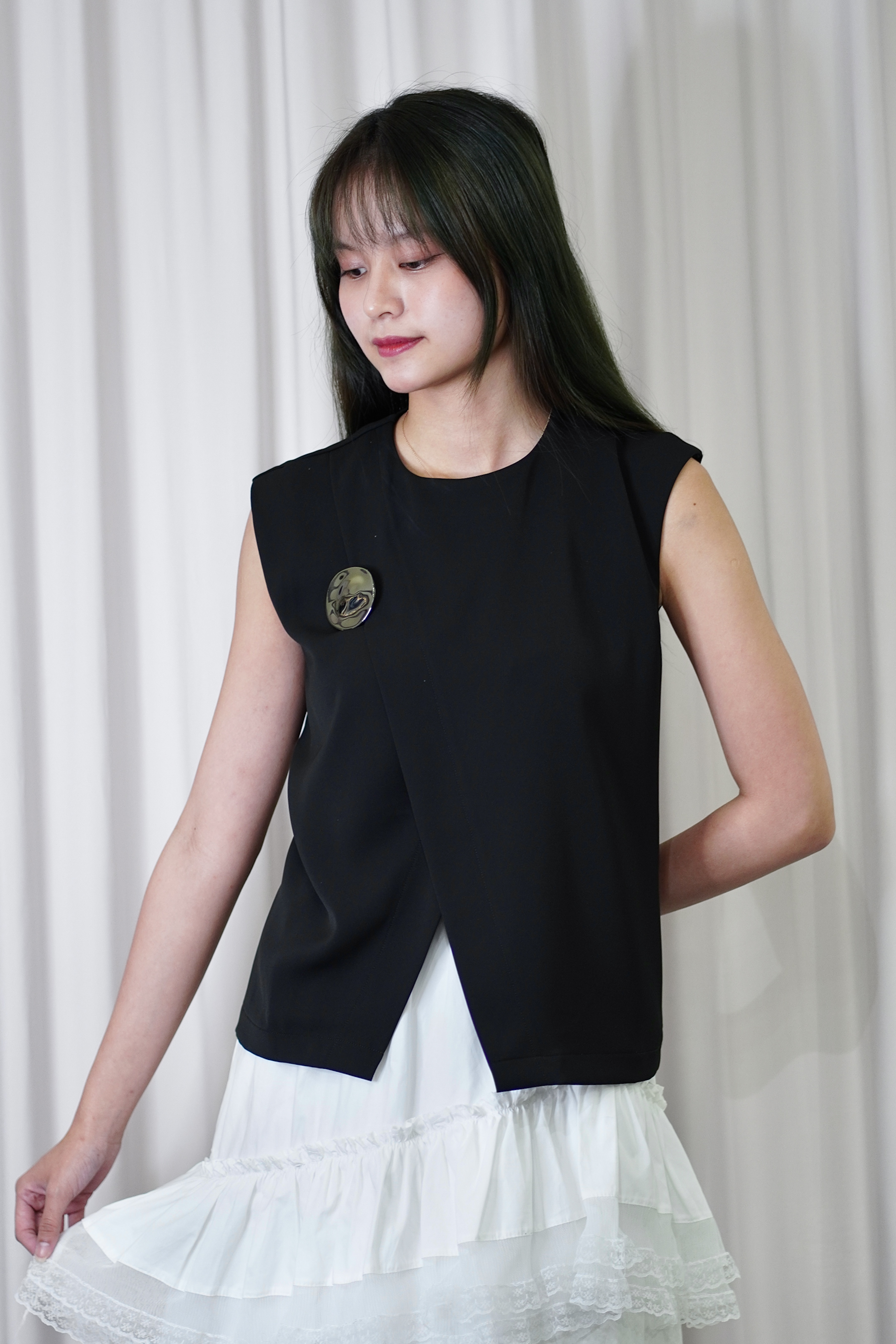 E8196BB Midnight Layered Cut Top