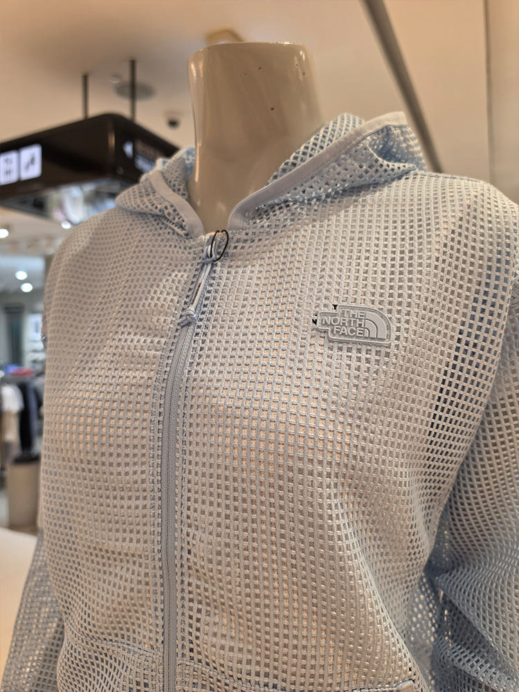 The North Face Mesh Cover Jacket