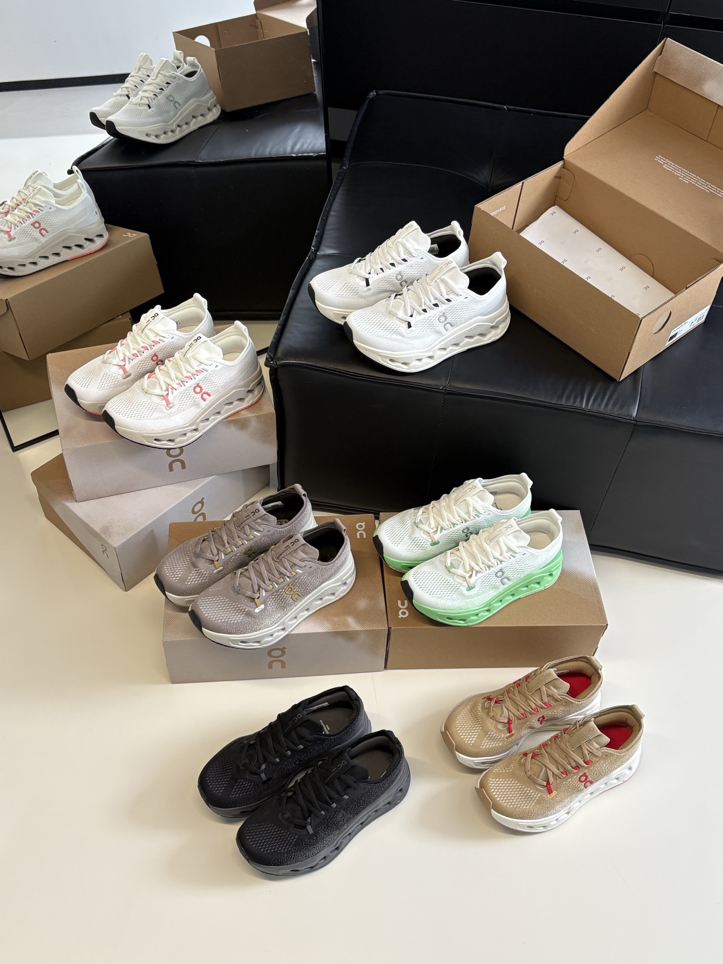 $368對。🔥 On Cloudsurfer Max 頂級緩震跑鞋登場 👟開啟超強緩震新紀元！！