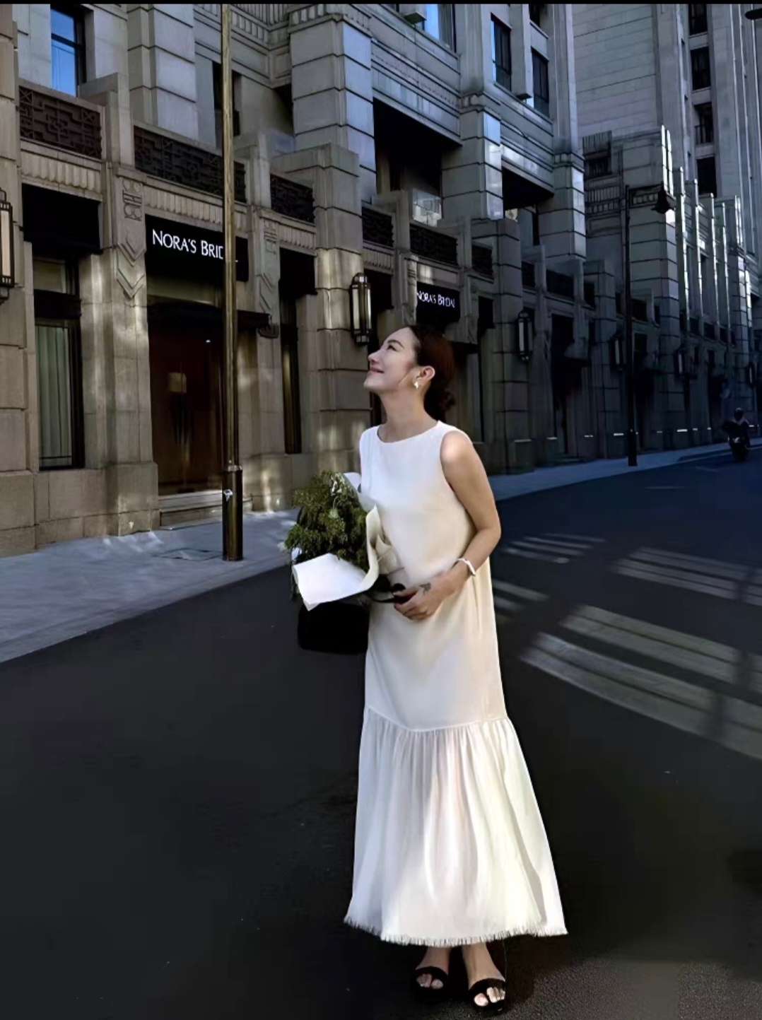 DR489.高级网纱长裙