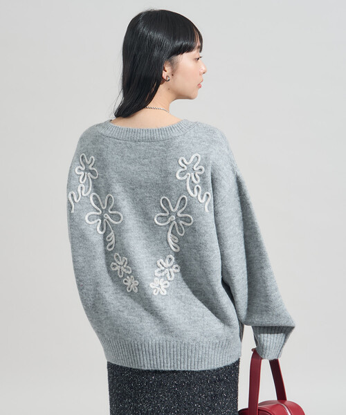 花花刺繡針織衫