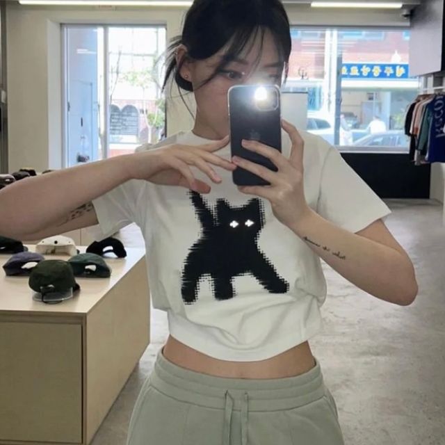 🇰🇷訂購｜aeae｜FLASHED CATS EYE CROP T-SHIRTS 6色| AnyNOID