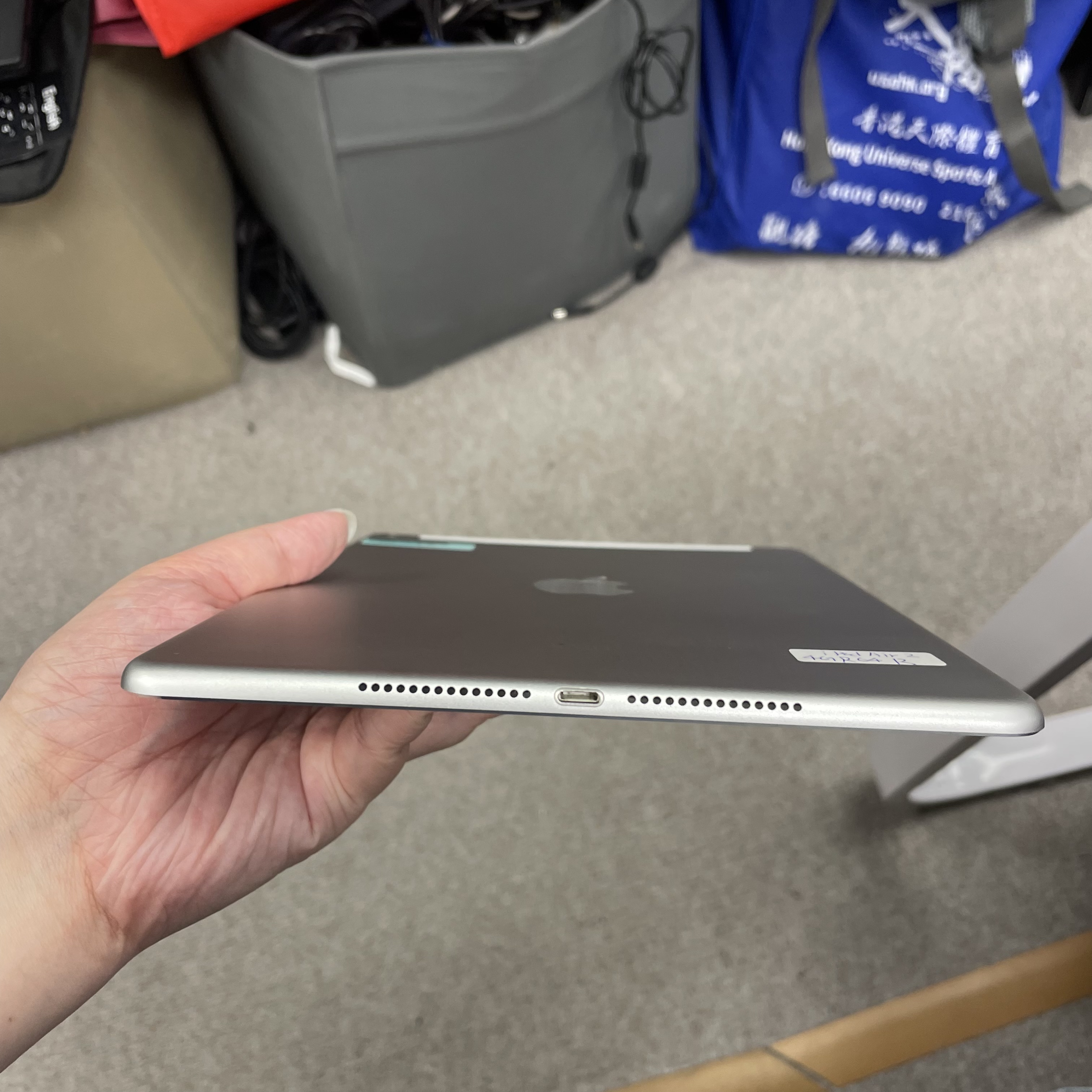 *D01995 iPad Air 2 勁靚機 64GB 插卡版 銀色 sliver