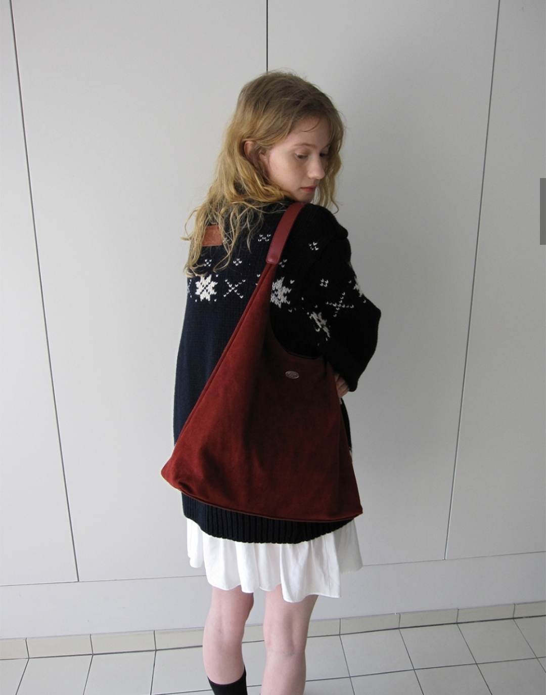 Dumaro Merci Suede Shoulder bag