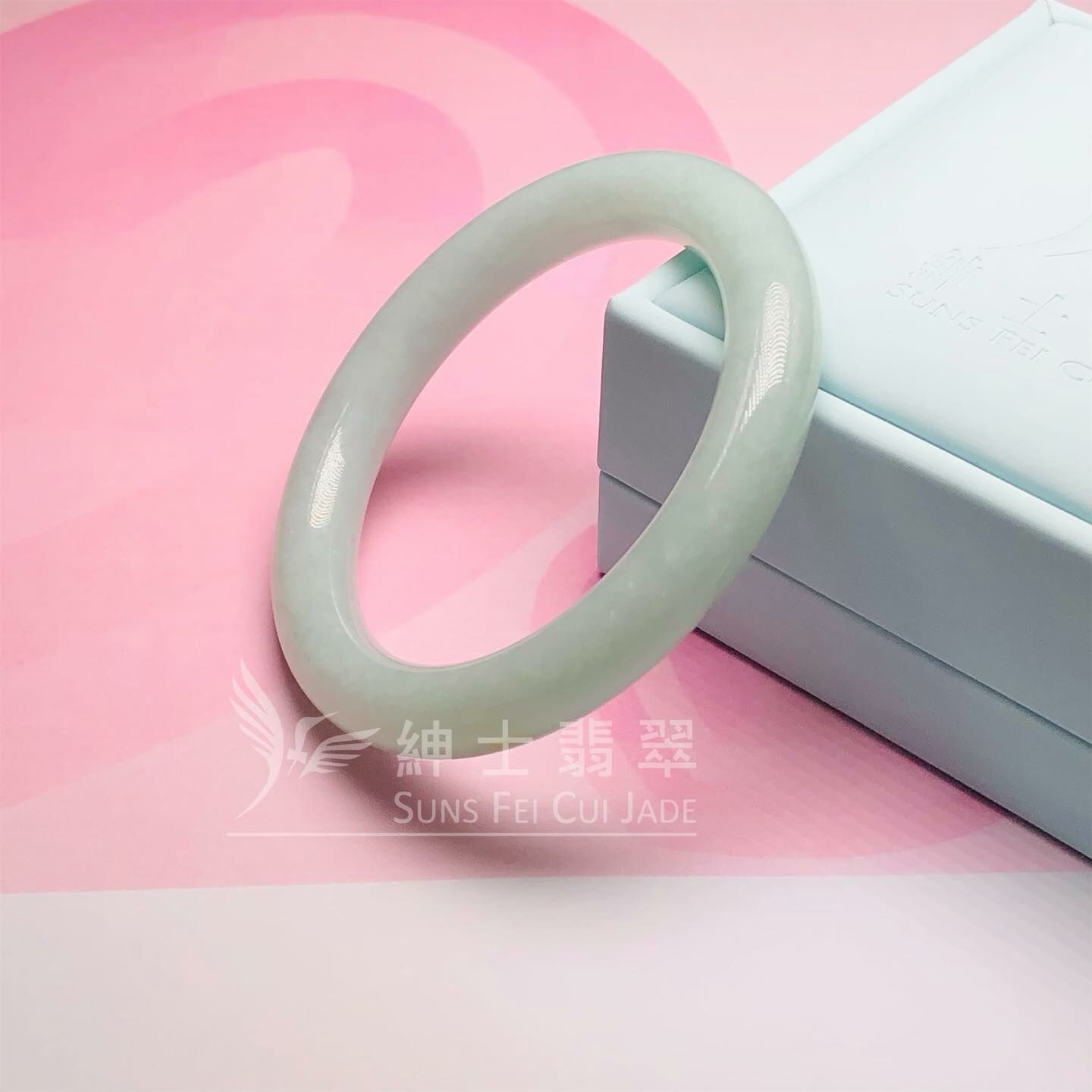 擺三橋蘋果綠圓鐲55.8mm