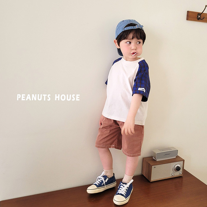🇰🇷Peanuts House tee