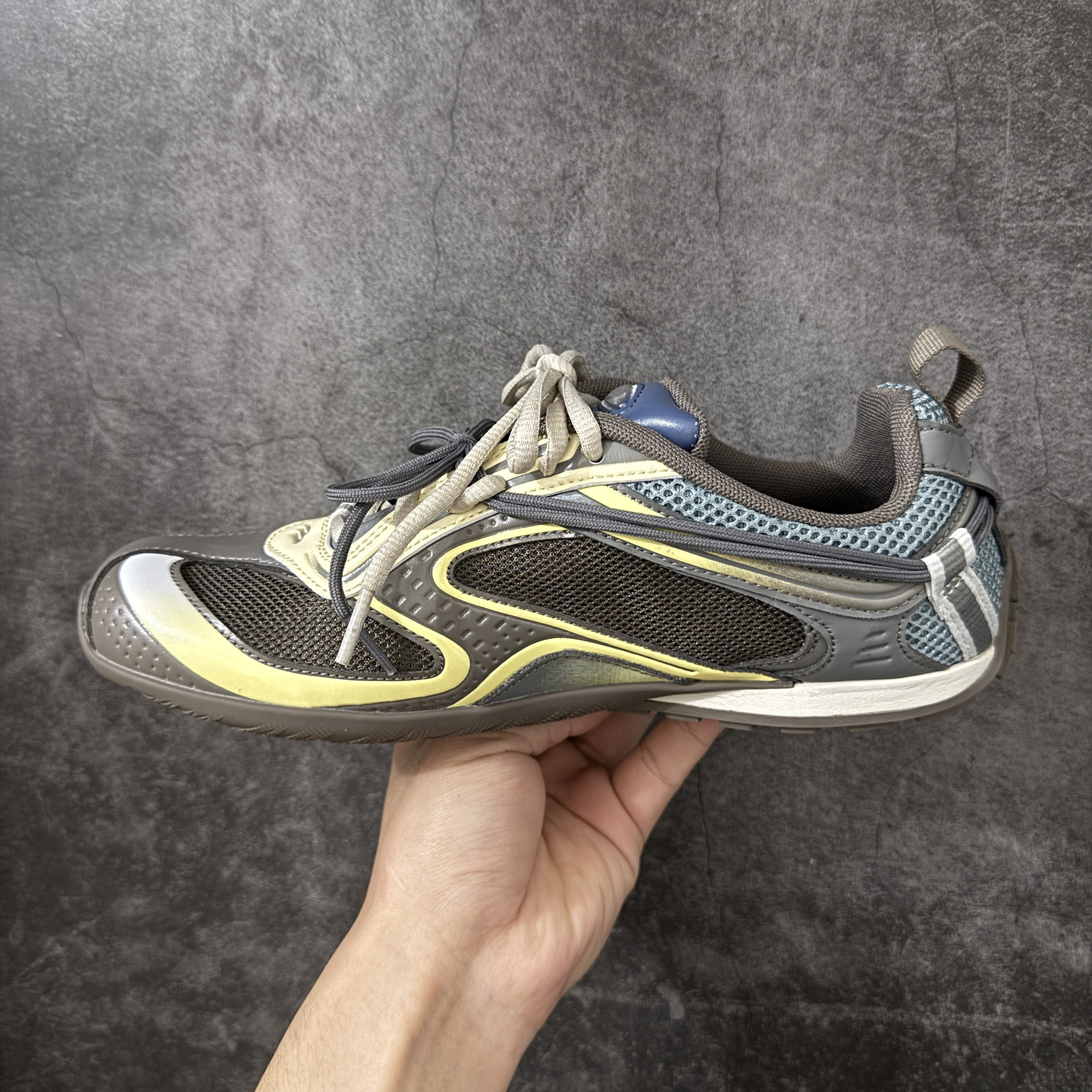 Balenciaga Radar Sneaker