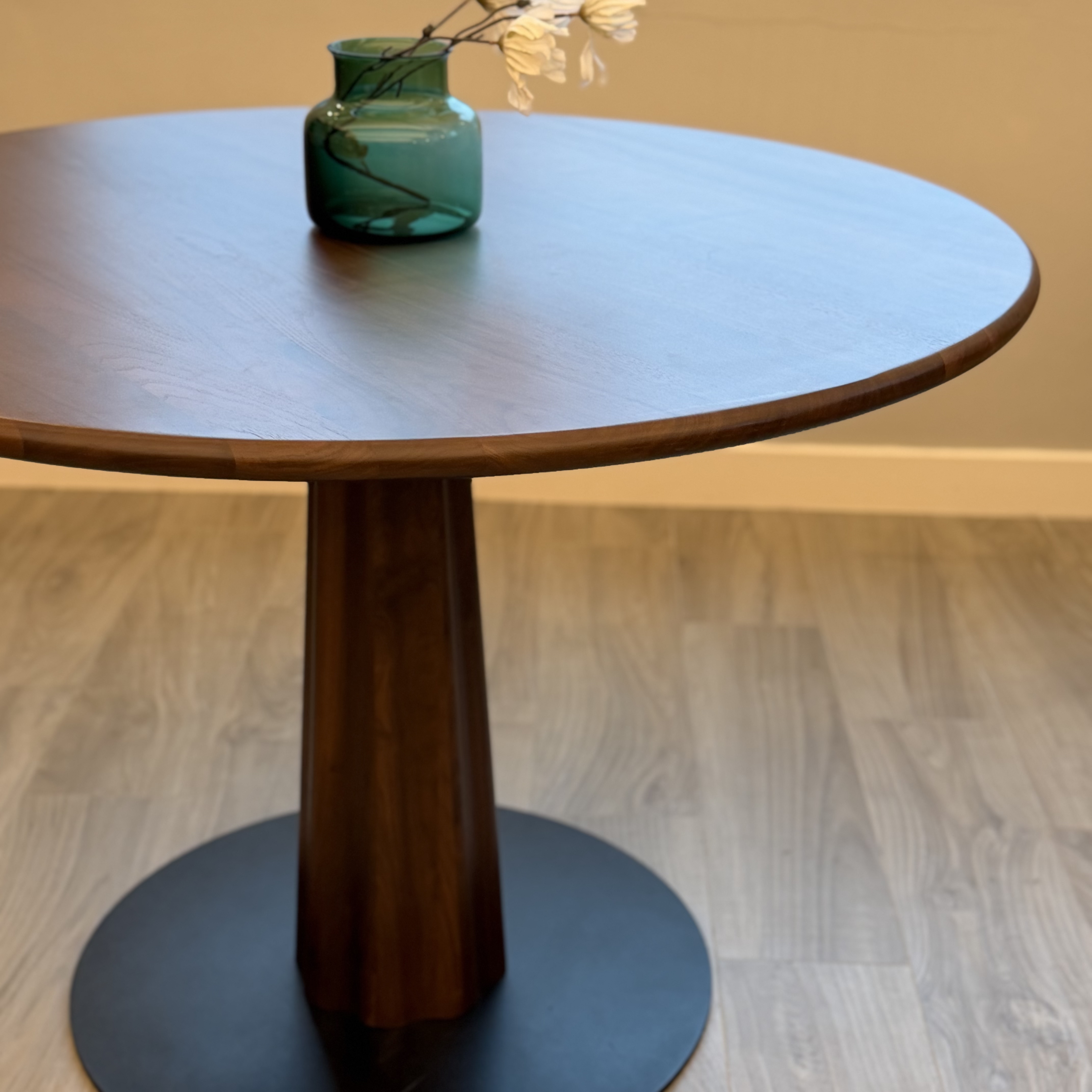 #人氣產品YORK Round Dining Table 