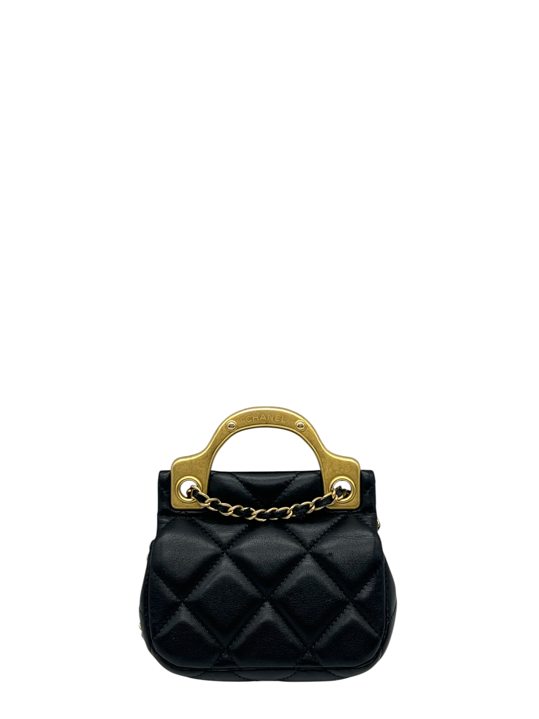 Pre-Owned CHANEL Mini Matelasse Shoulder Bag / Product Code: 062009