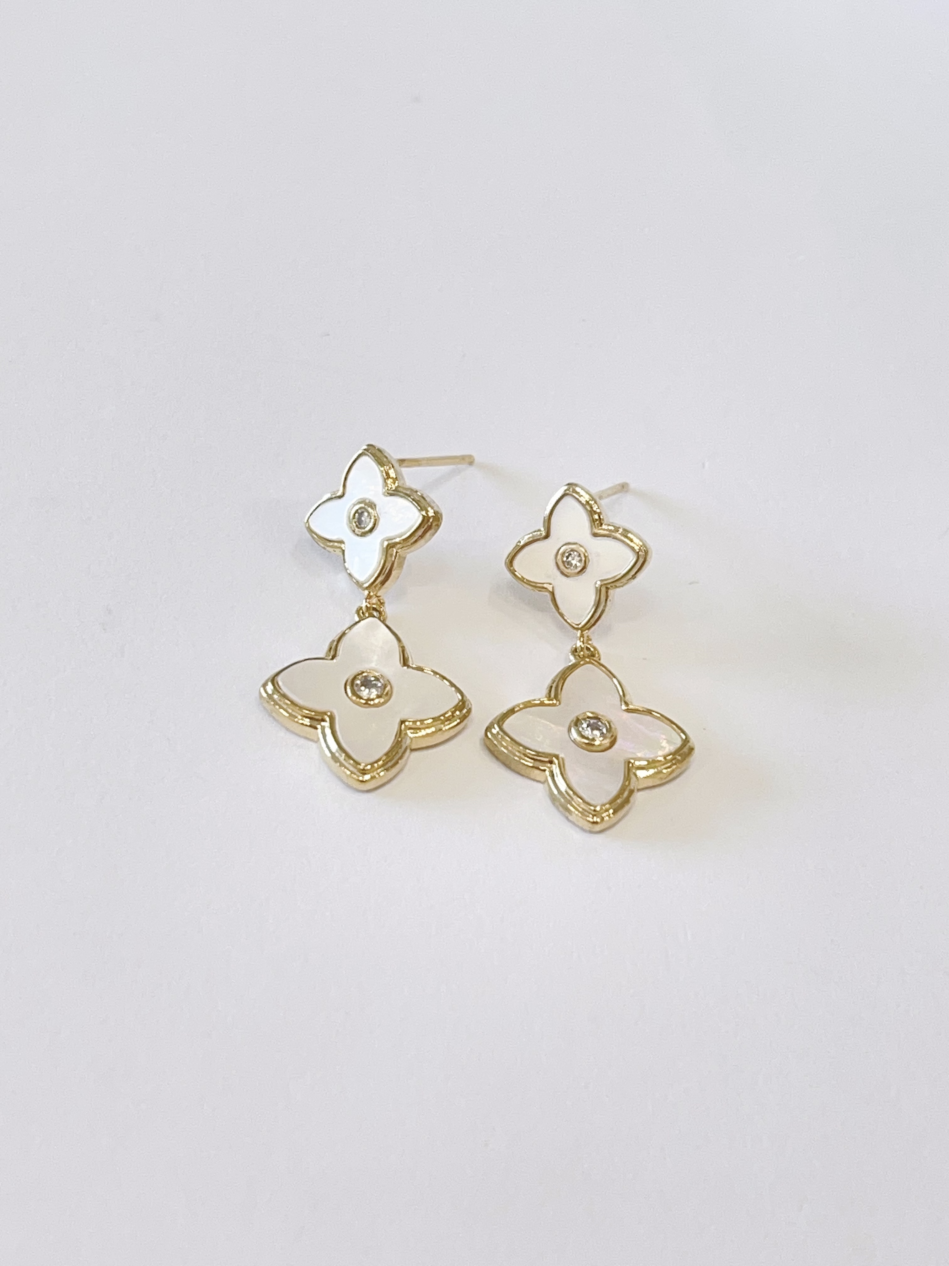 小众贝壳四叶草耳坠耳环