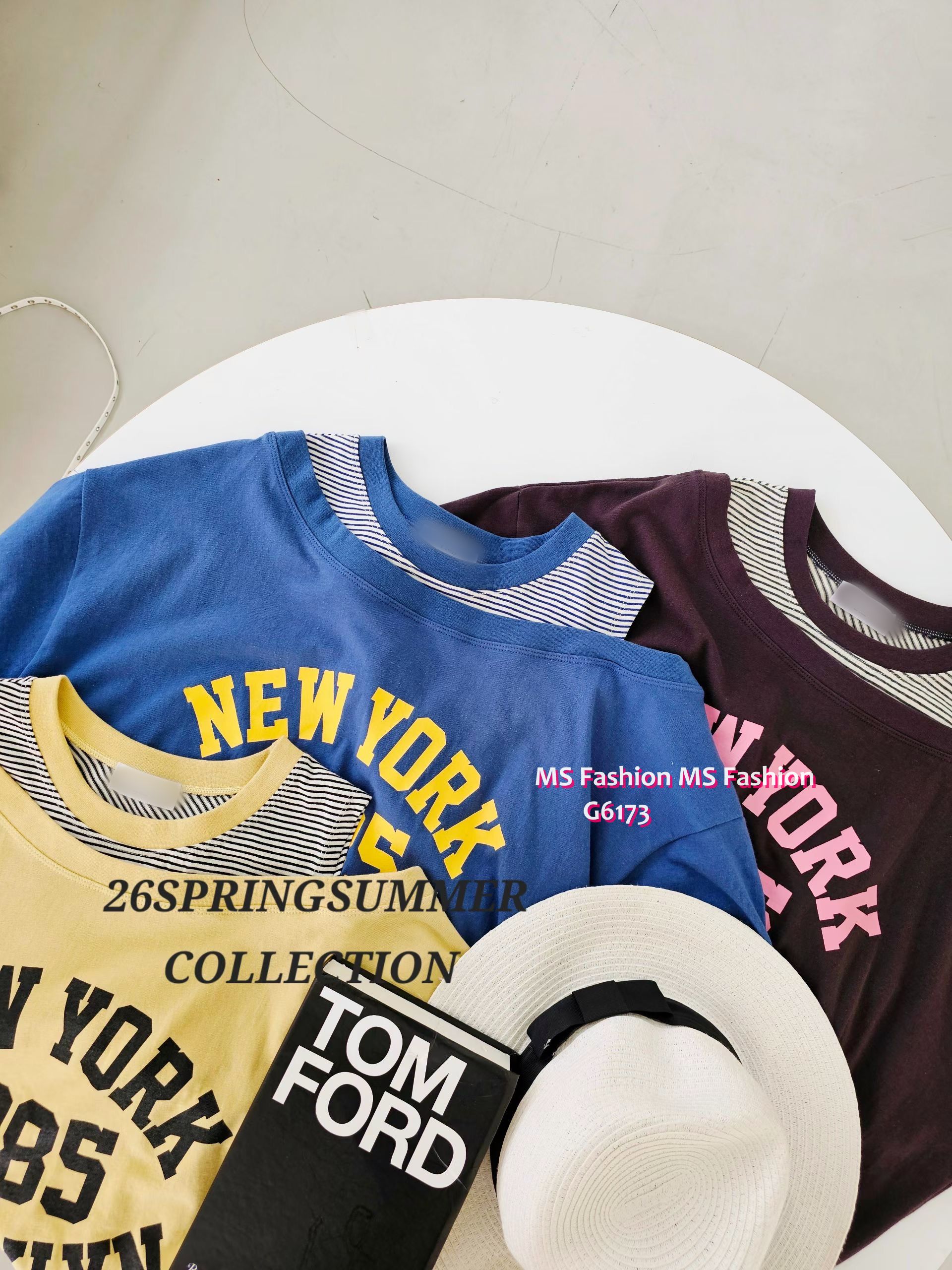 G6173 韓國🇰🇷露單肩字母top