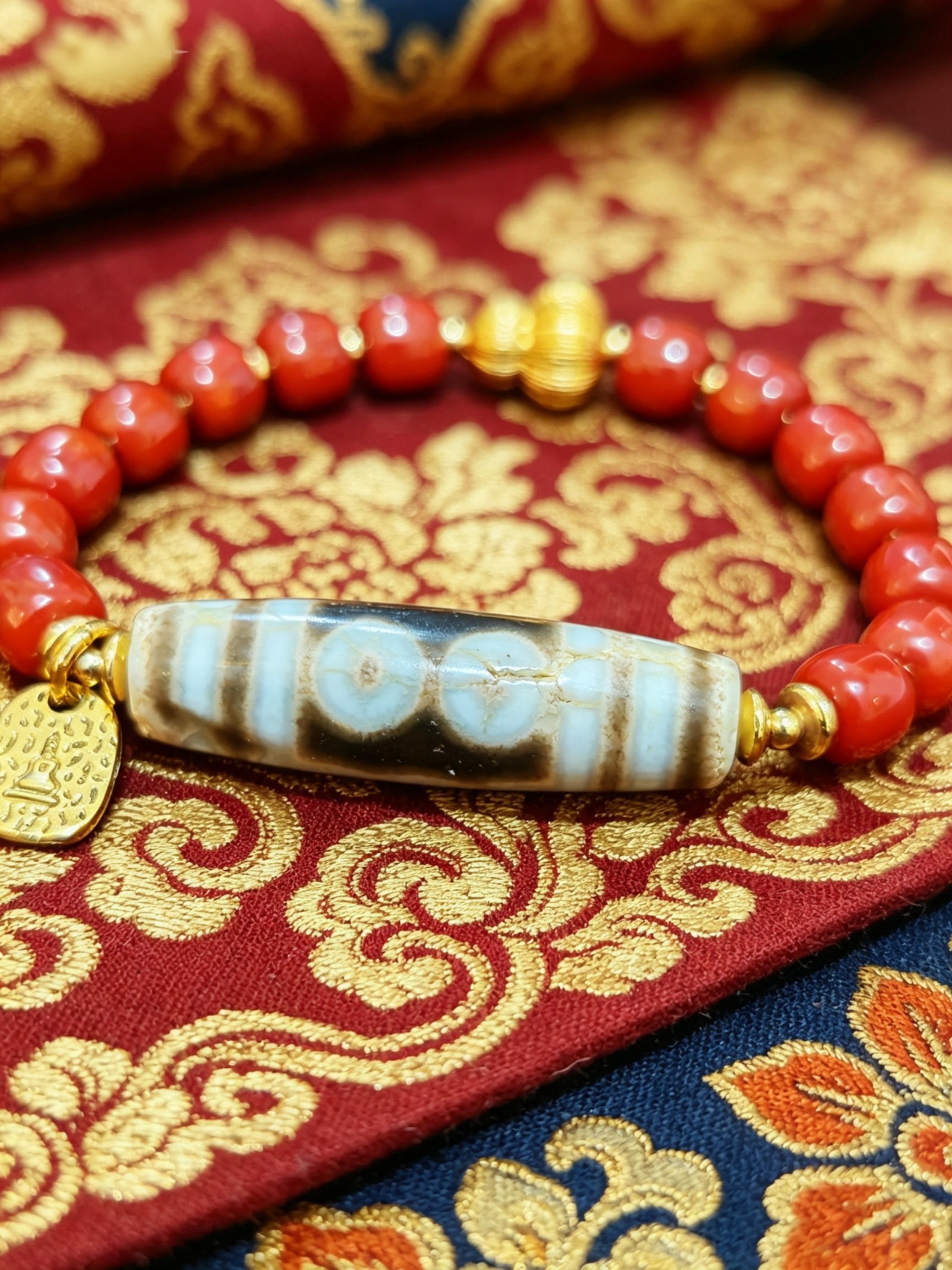 「轉山枯珠五眼天珠」26049