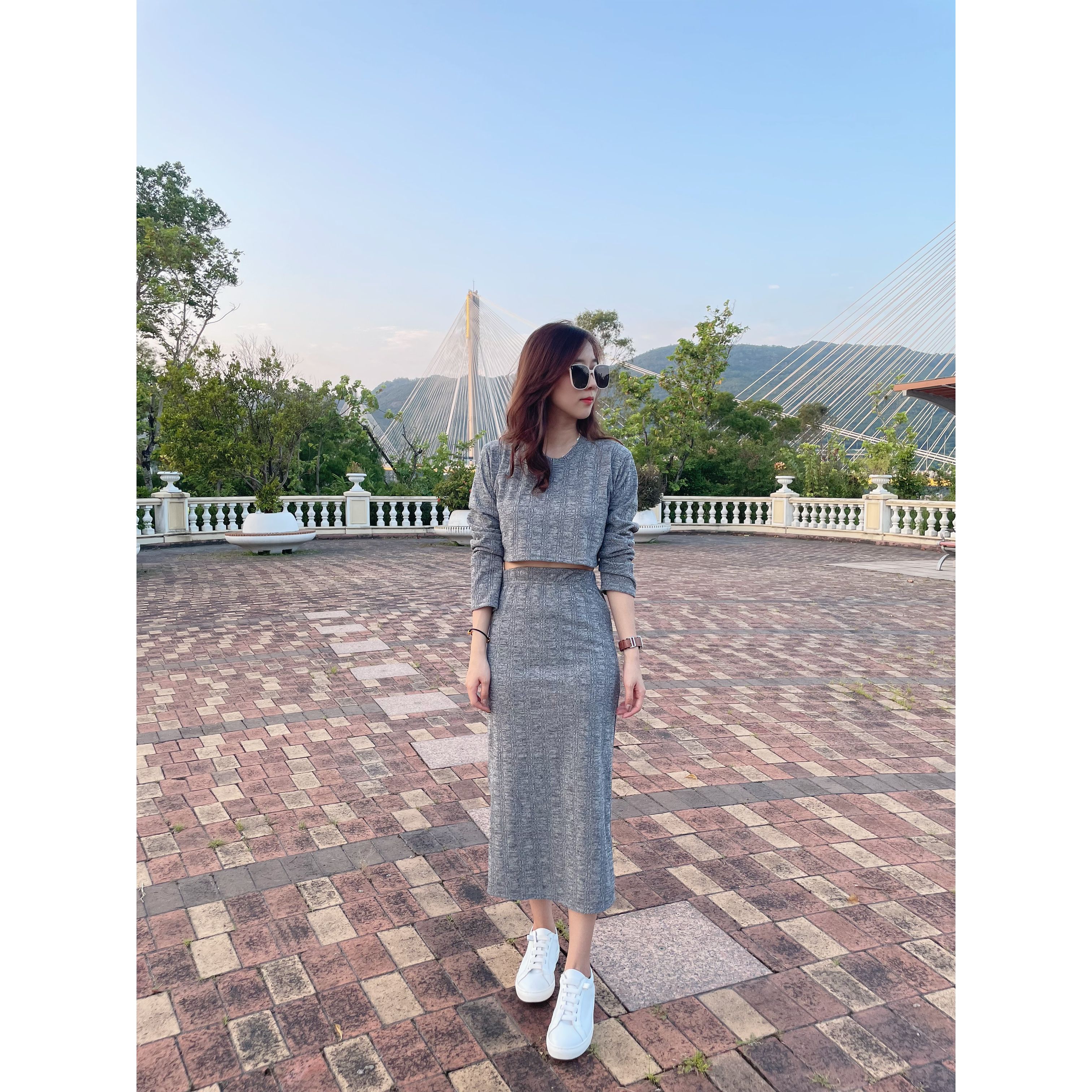 特價薄針織包裙套裝