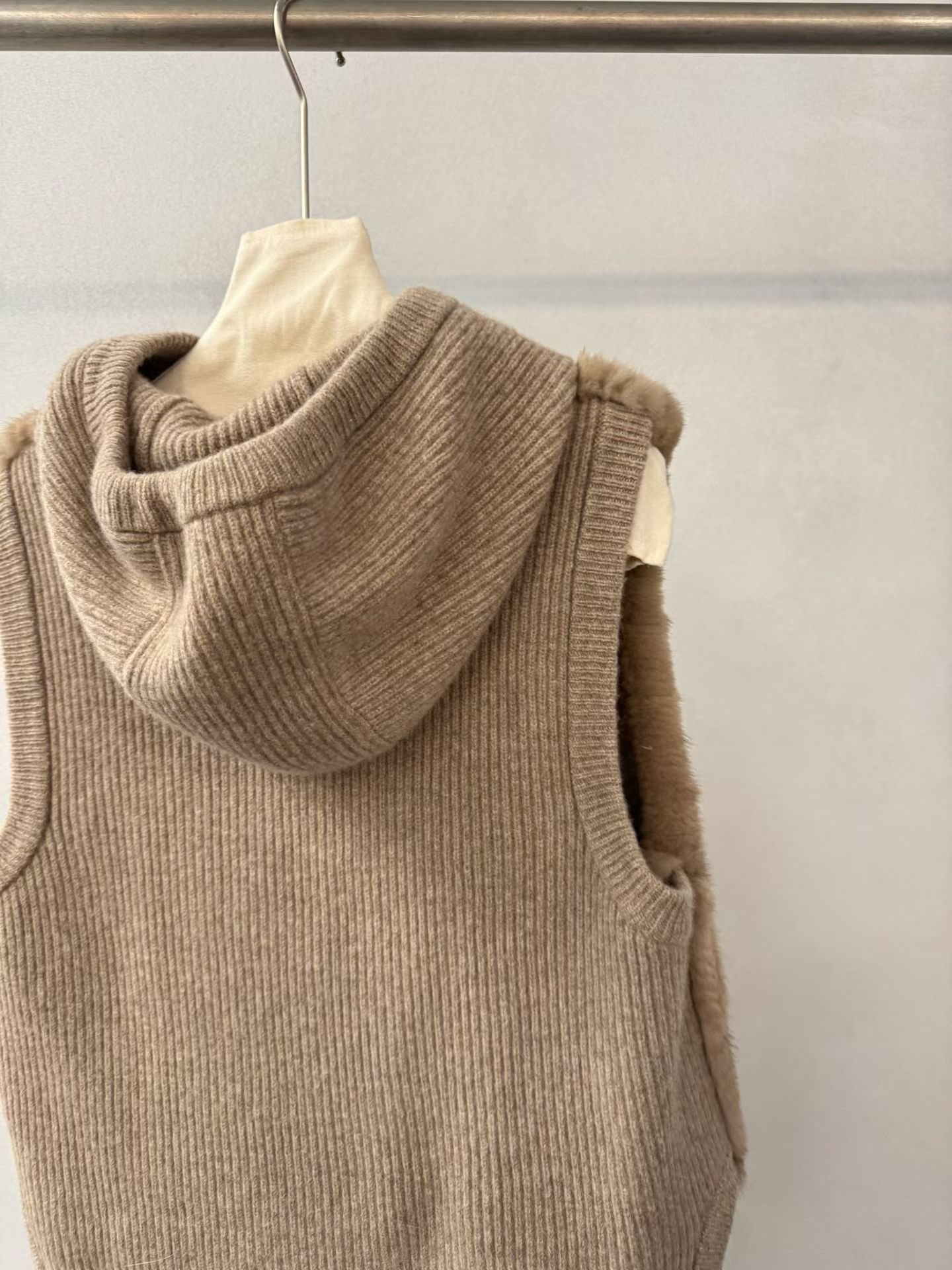 (2026FW) MAISOSNTAFF - VEST JACKET