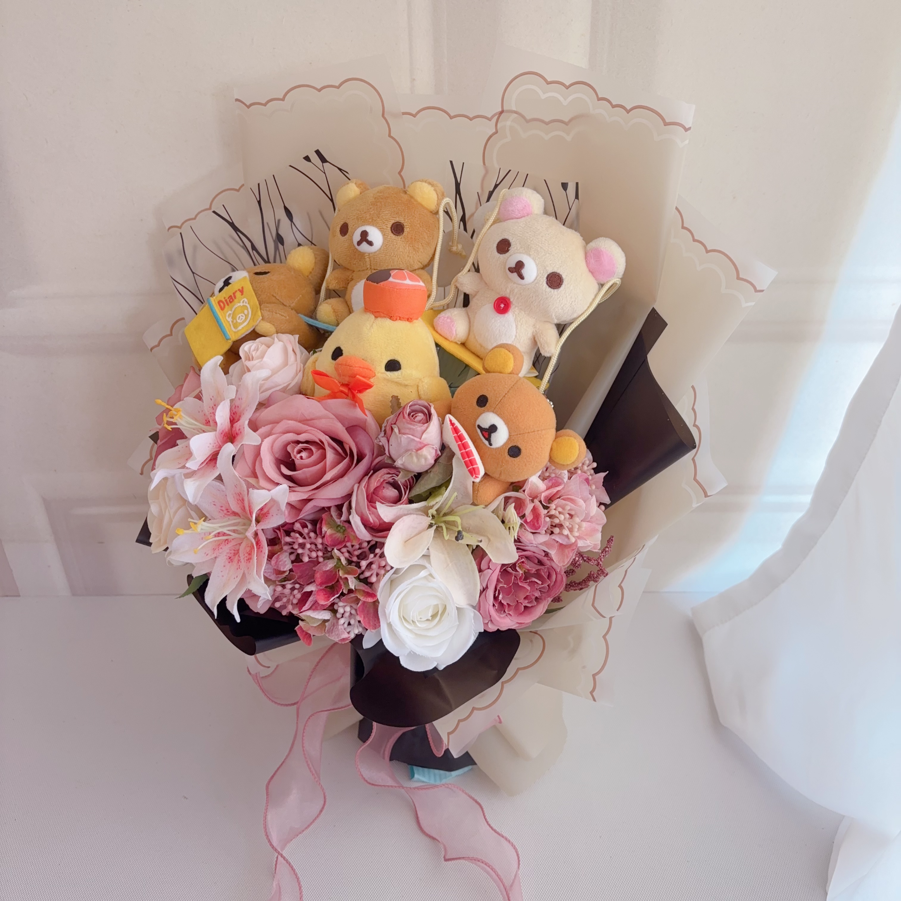 (費現貨)鬆弛熊公仔花$700