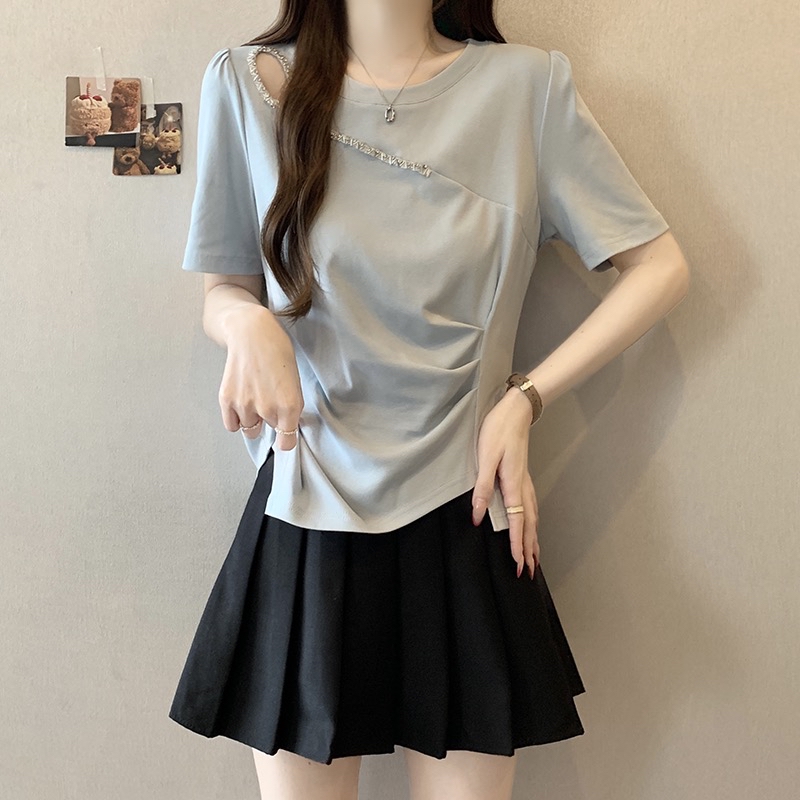 B317(36900) 法式别致肩边镂空斜排ZICZAC银钉下摆斜角4色上衣