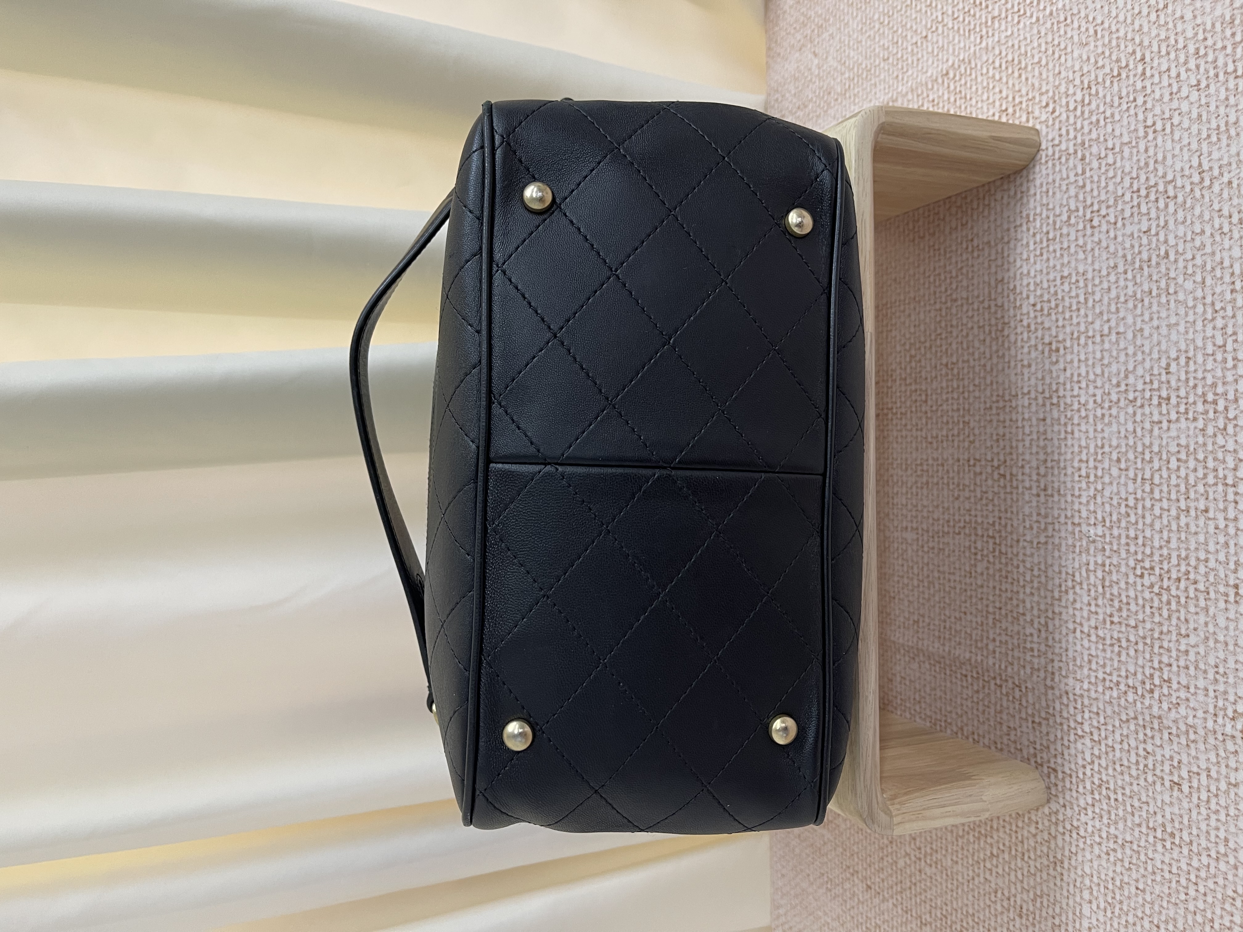 Pre-owned Chanel Bucket Bag/ Product Code: 26022104