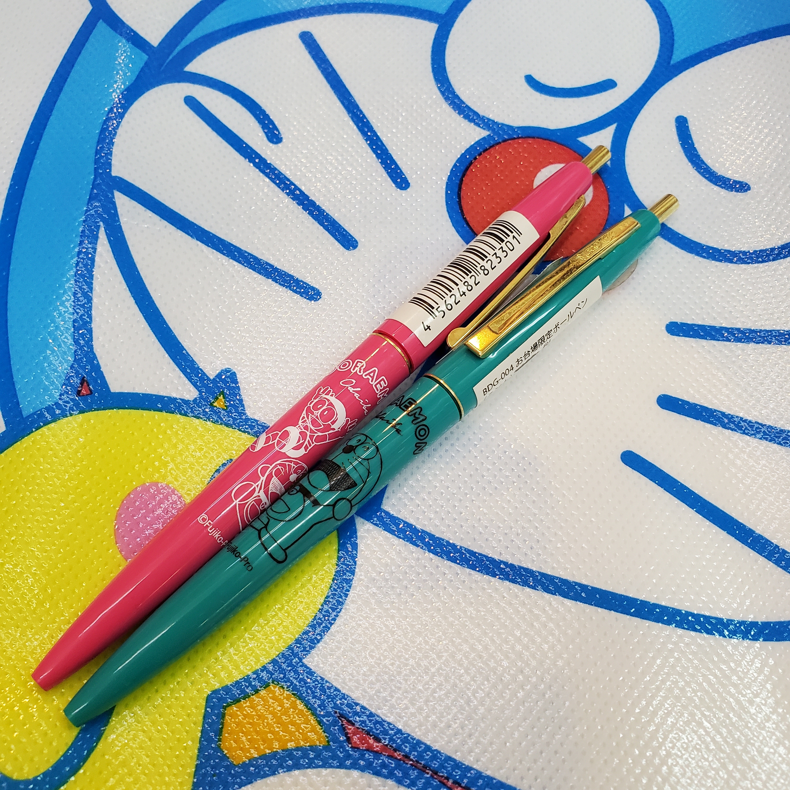 [現貨] [日本直送] 多啦A夢 黑色原子筆 {TF823301}