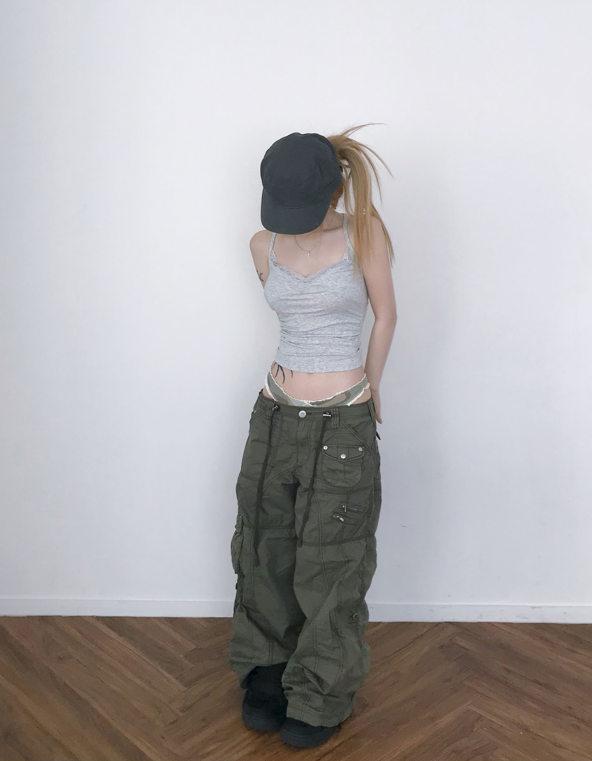 Retro Low-Rise Loose Cargo Pants