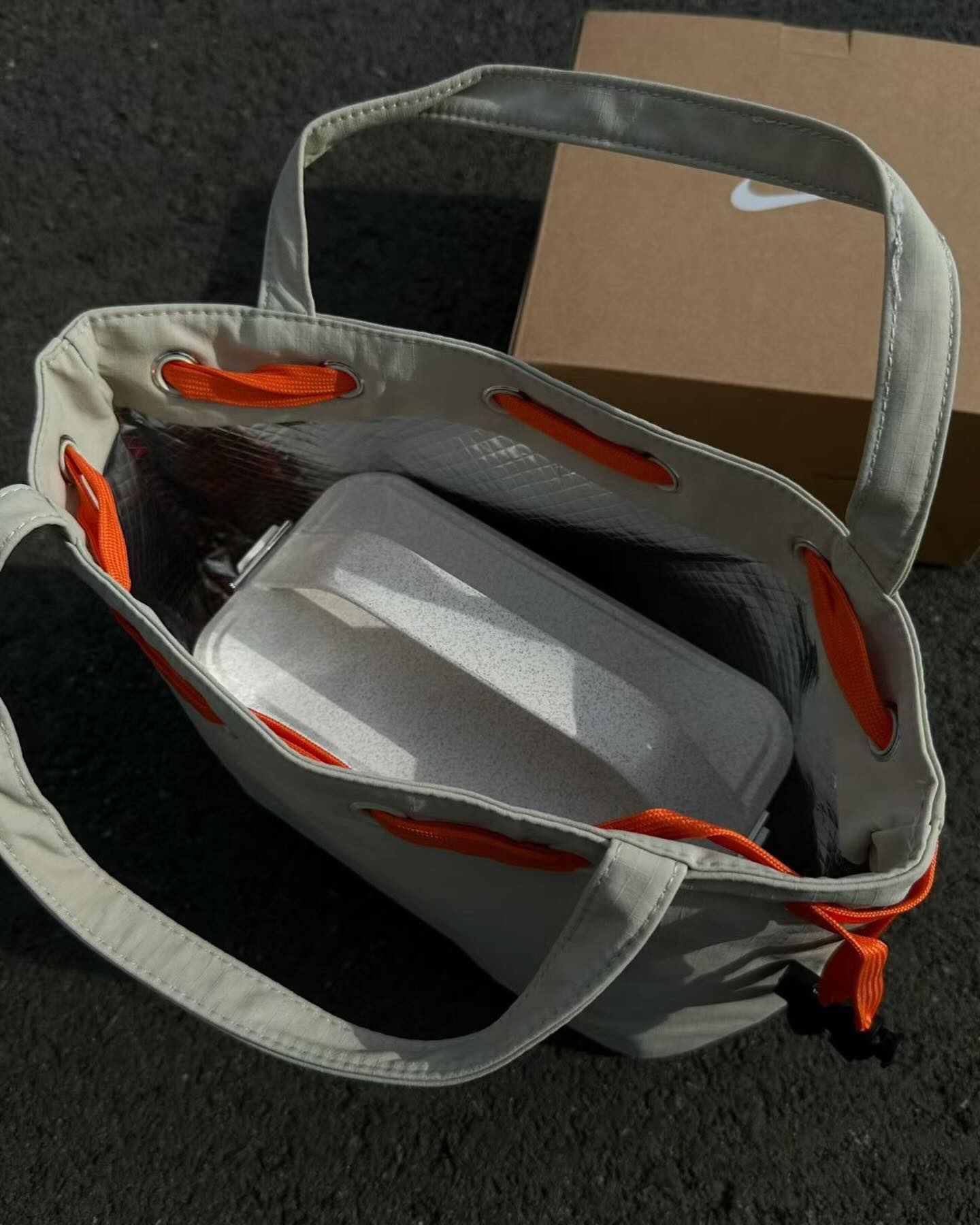 🌟Nike 餐盒 & 保溫袋 Set