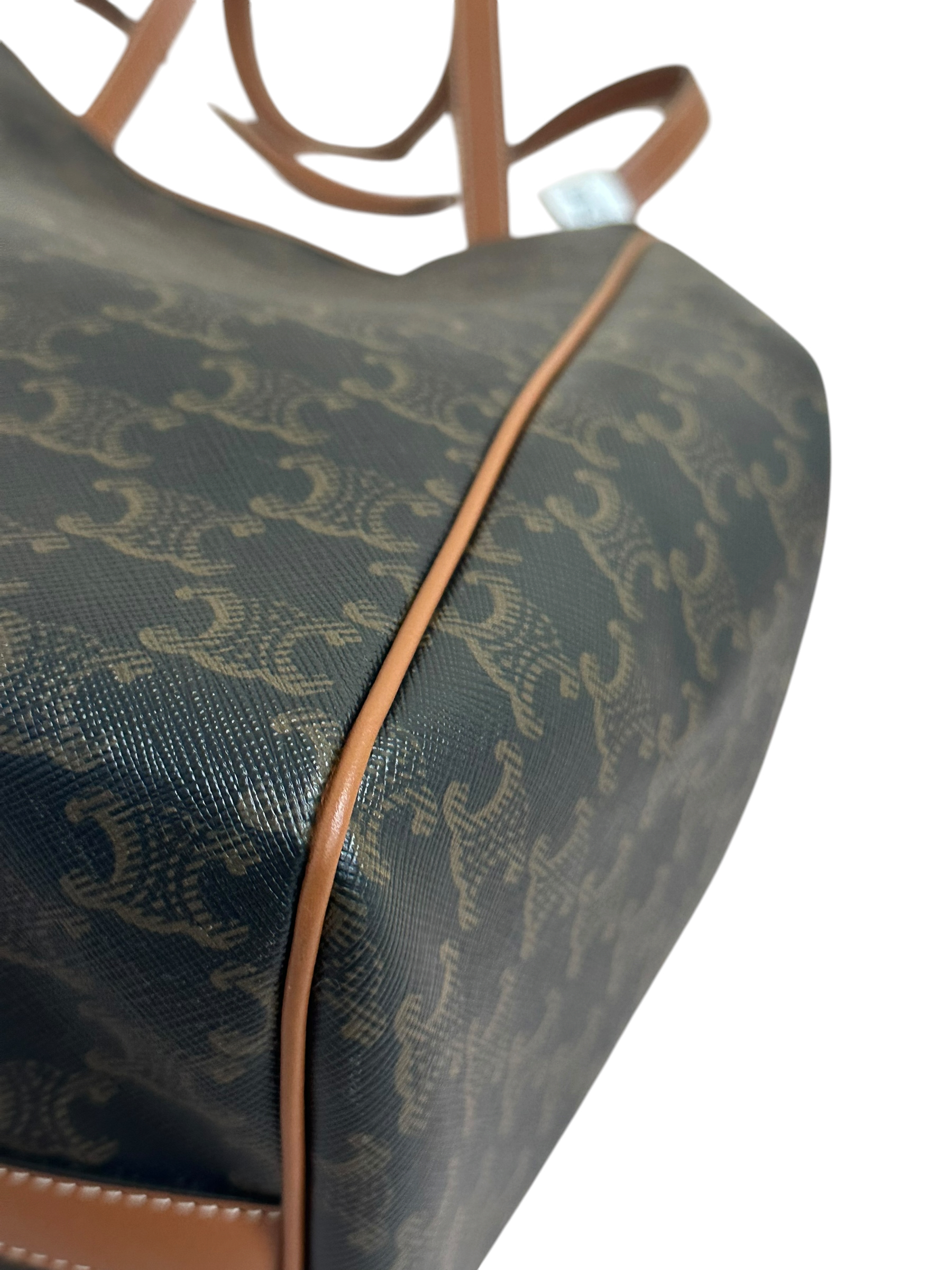 Pre-Owned CELINE Triomphe / Product Code: 26051016