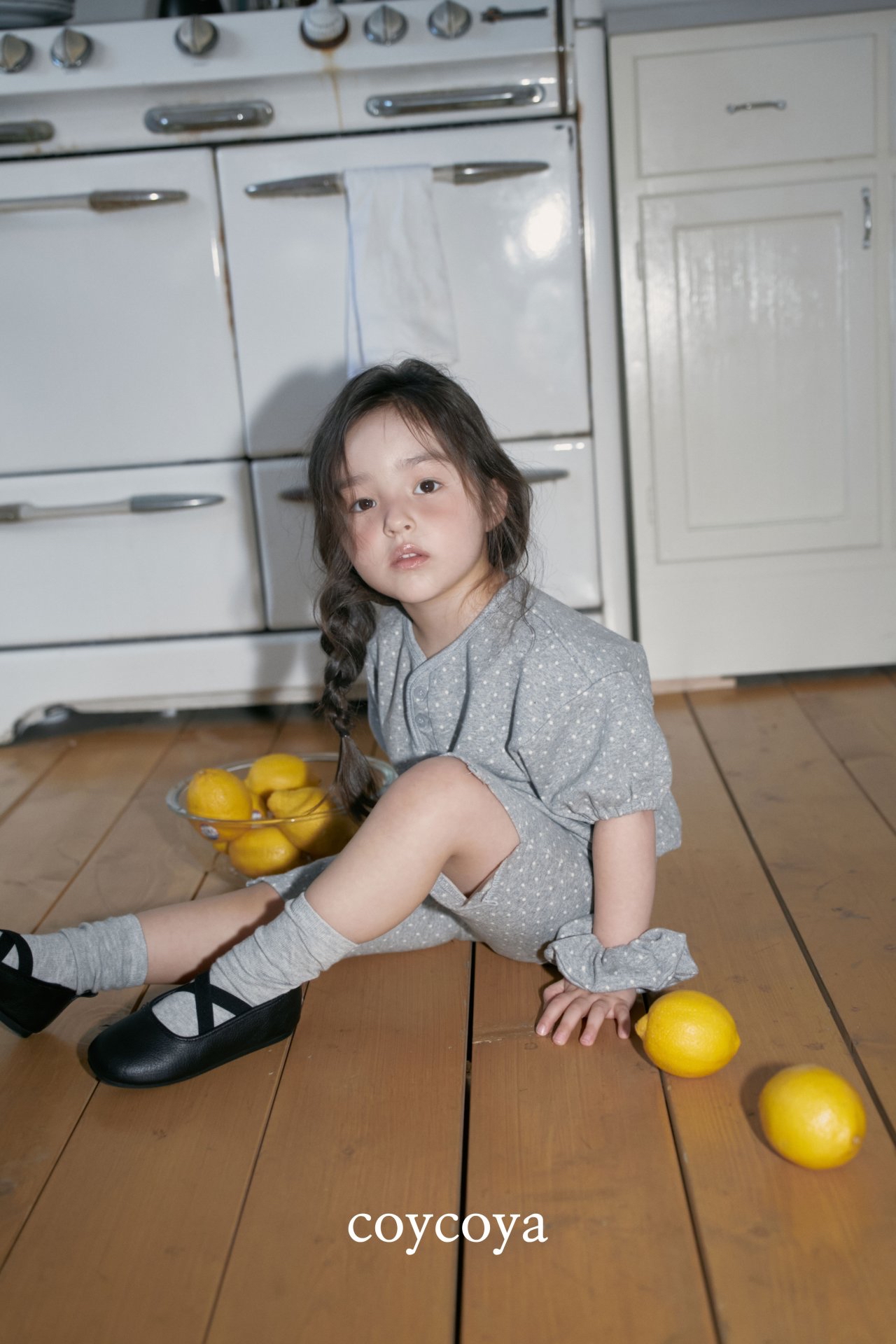 🌸預訂 韓國直送🌸🇰🇷COYCOYA兩色波點鈕扣短袖上衣