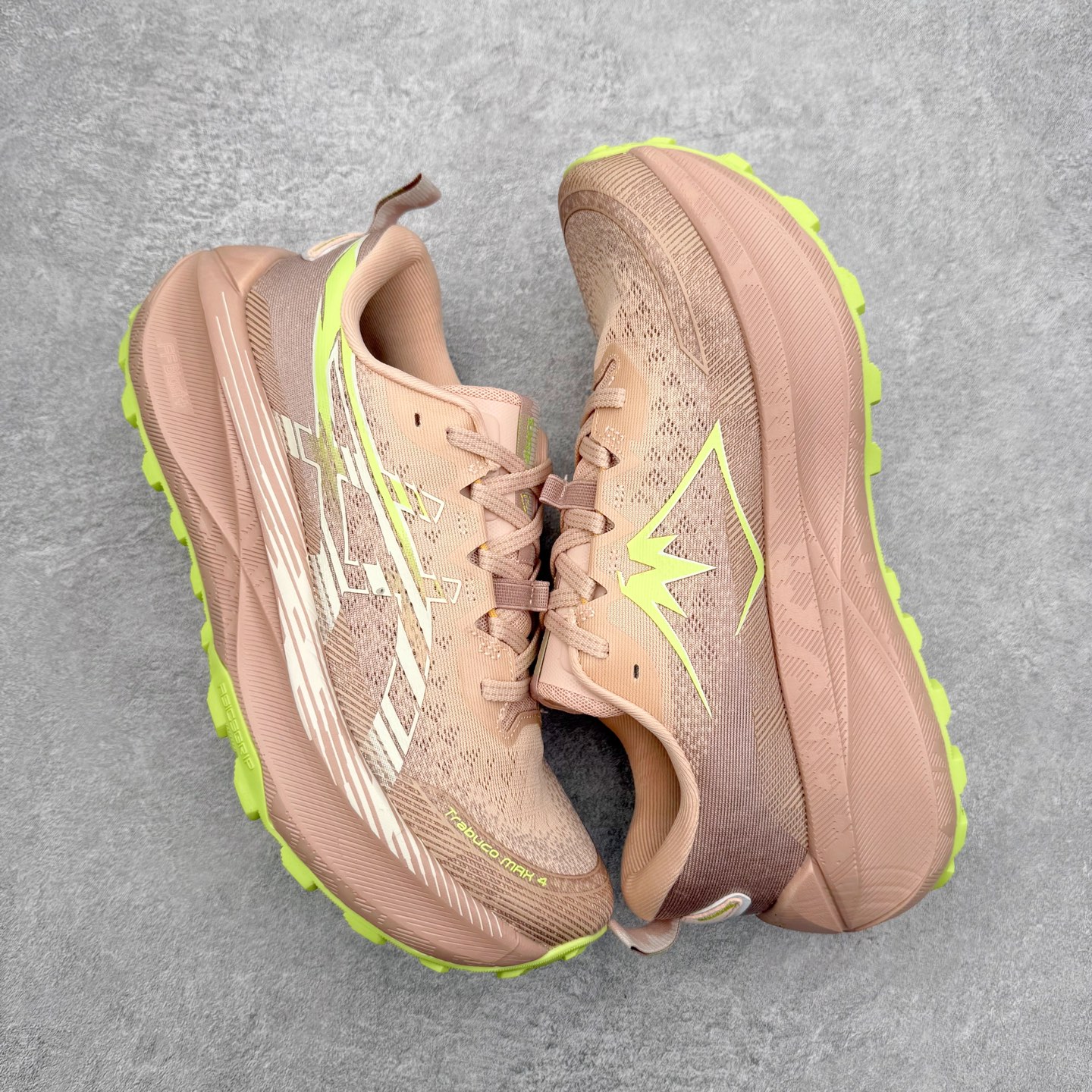 Asics Trabuco Max 4
