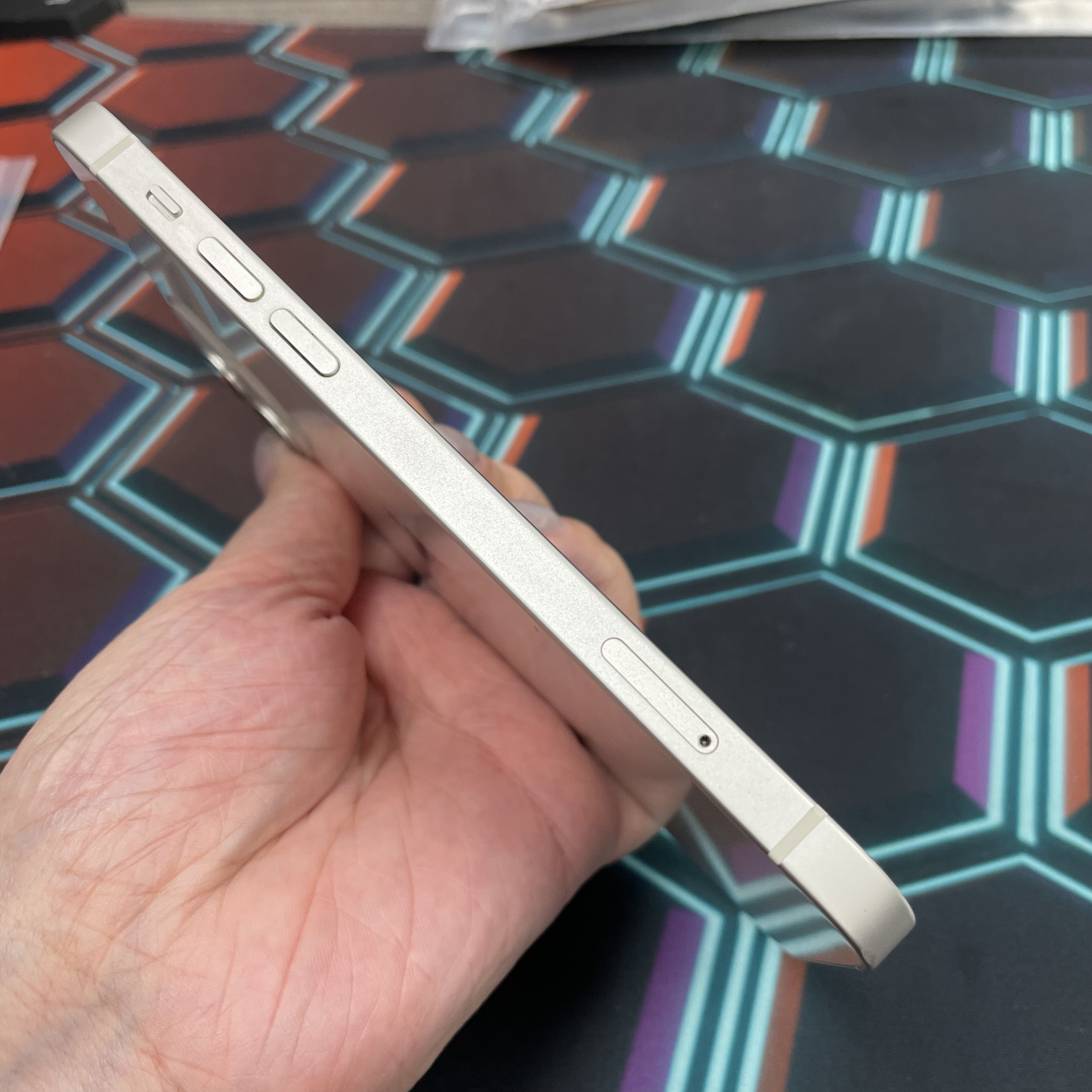 *6957 12 靚機 128GB 電84 白色 white
