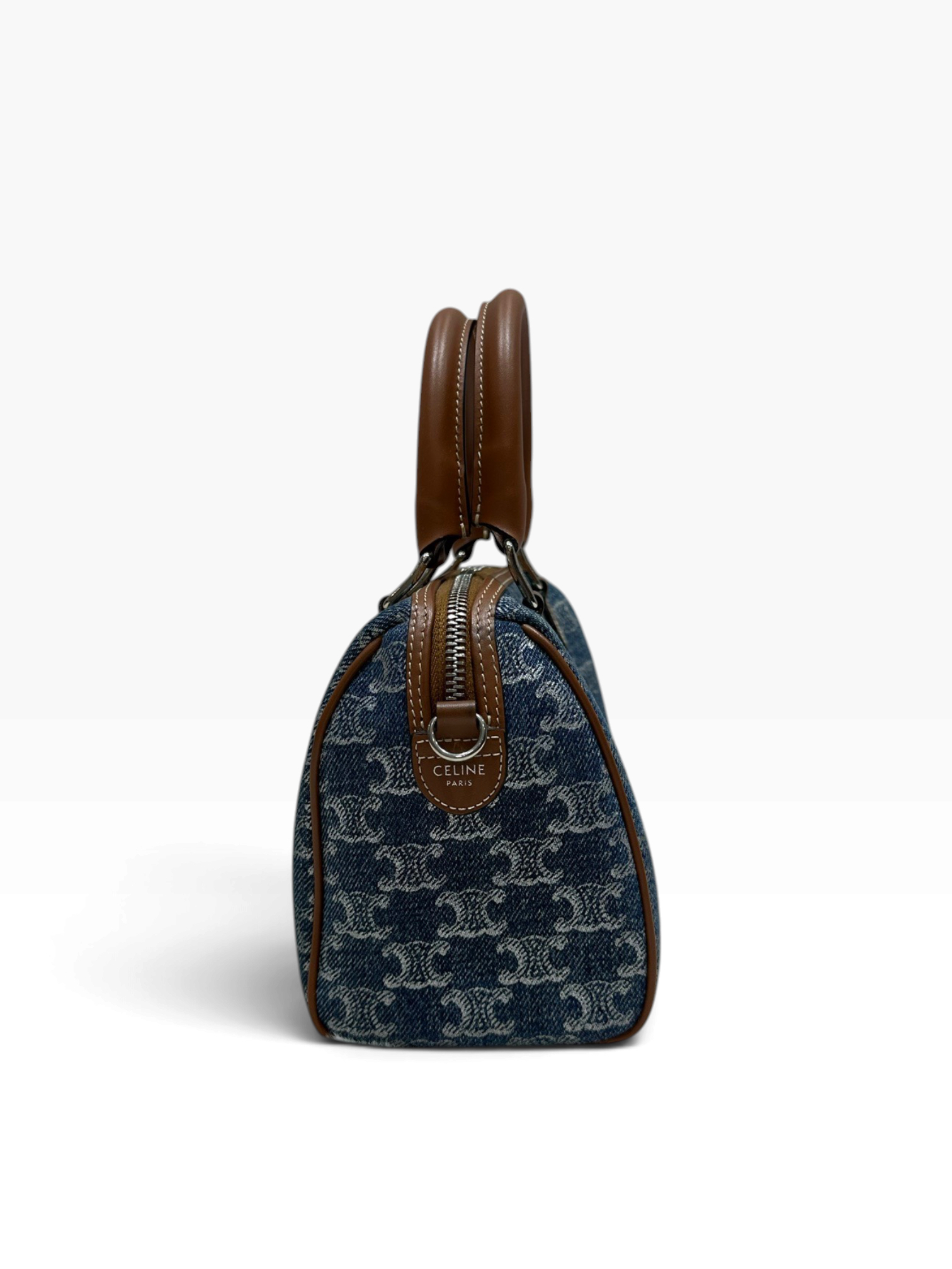 Pre owned Celine triomphe S9147