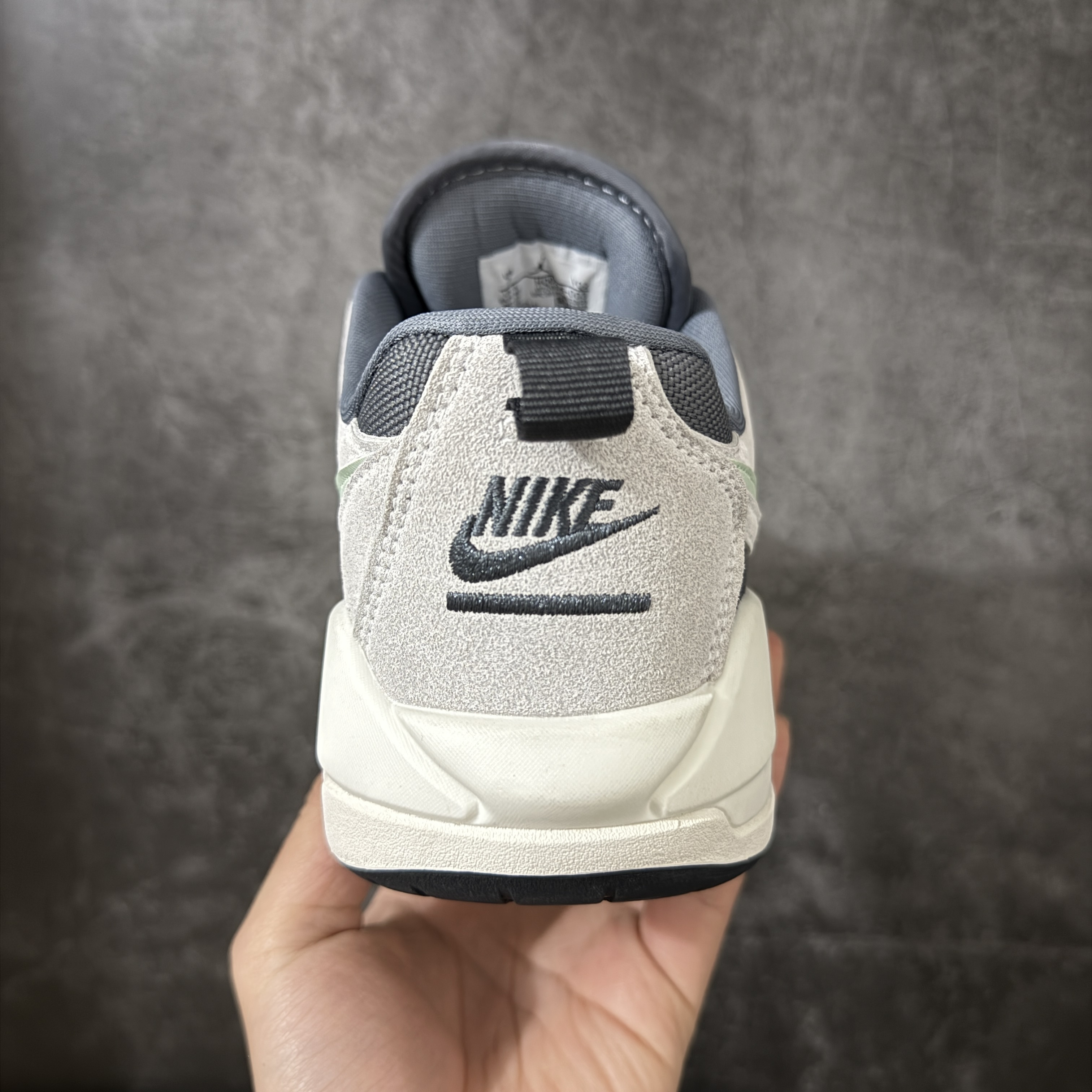 Nike Jordan CMFT Era HQ0506-003