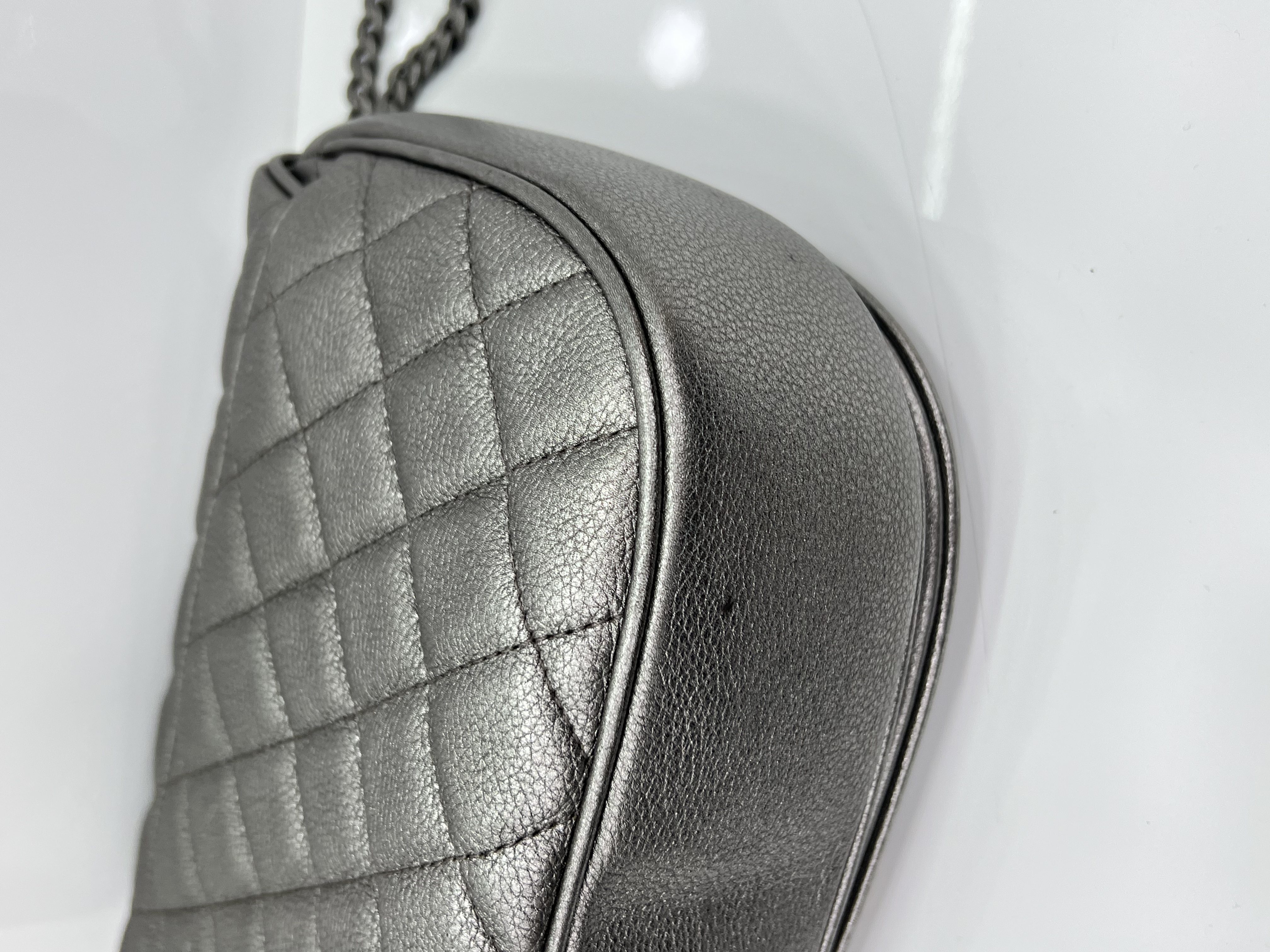 直播貨品 |  [1個-$100 2個-$300］EE99