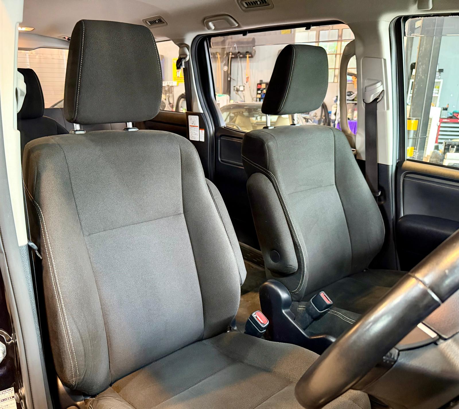 Toyota Esquire WELCAB