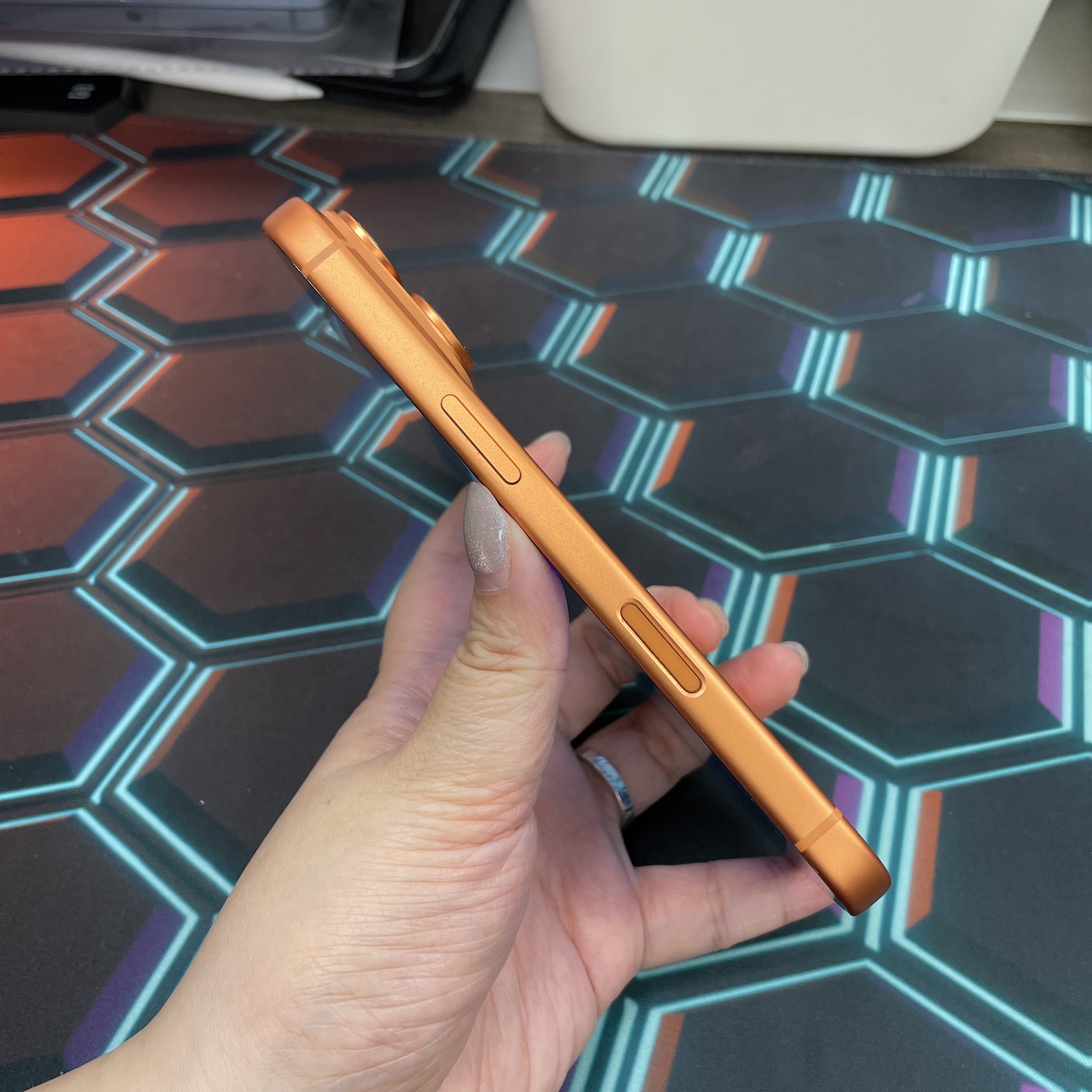 *7078 17 Pro 完美機 256GB 電100 橙色 orange